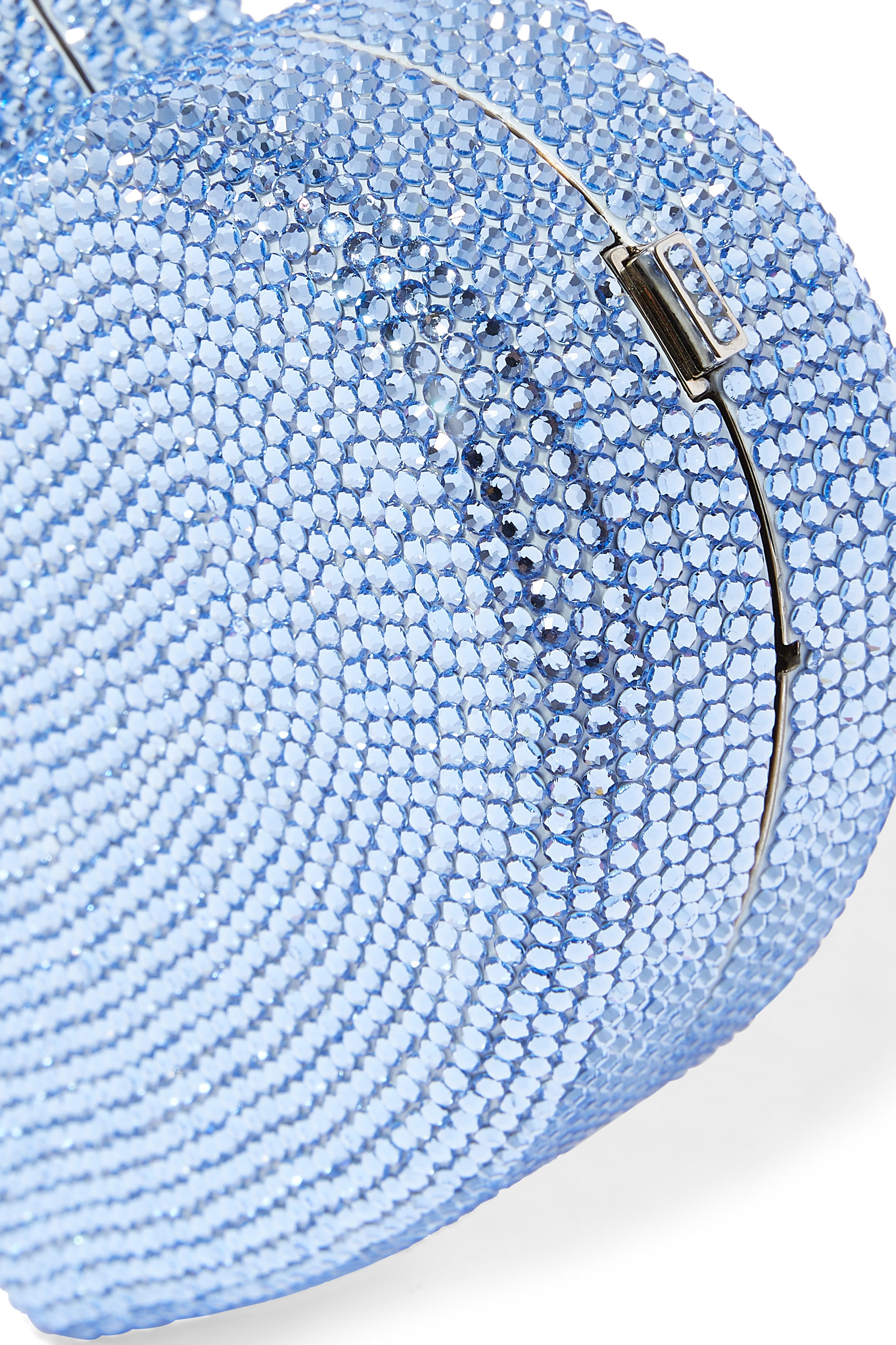 كلاتش بتصميم قلب مرصع بالكريستال