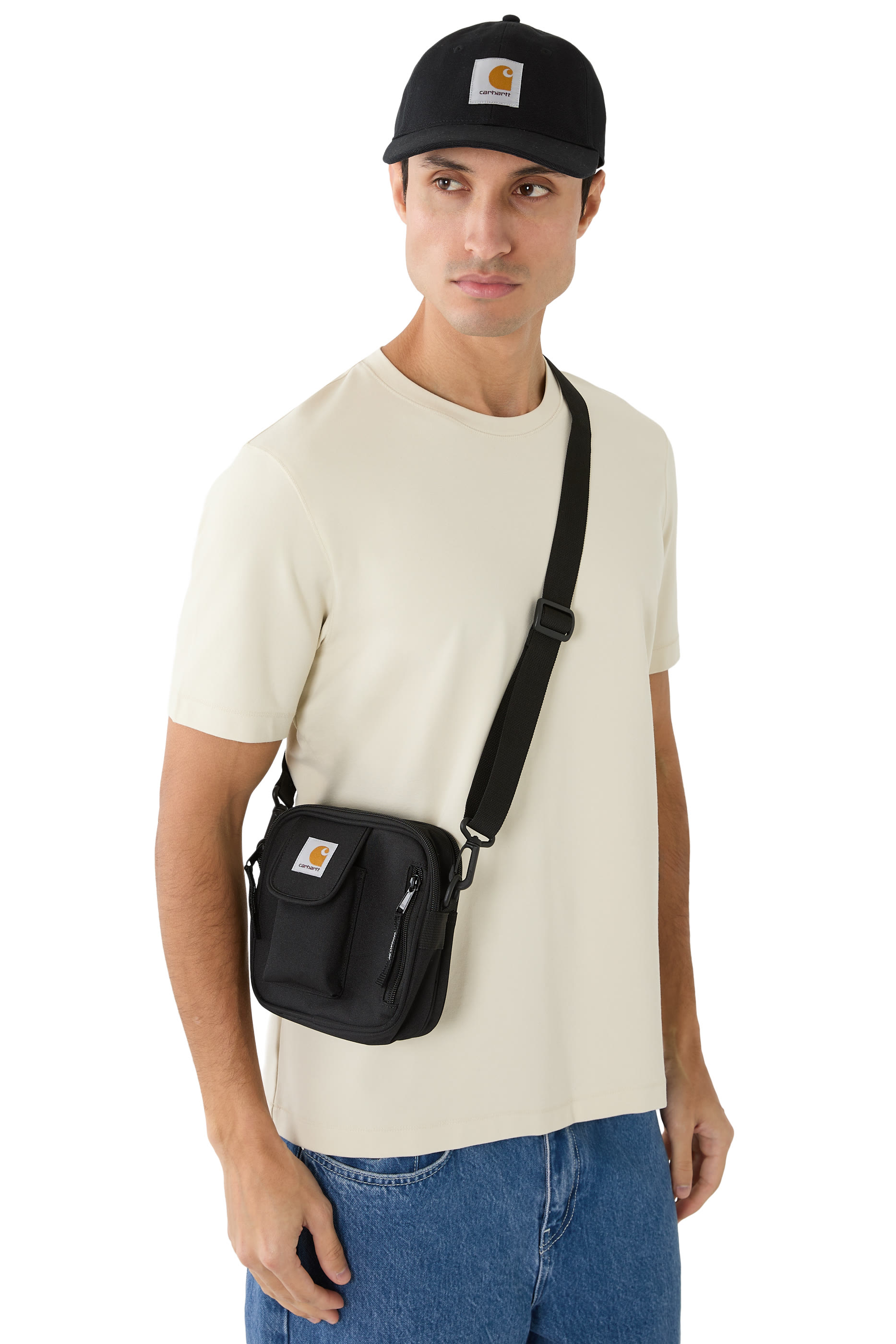 حقيبة ايسنشالز