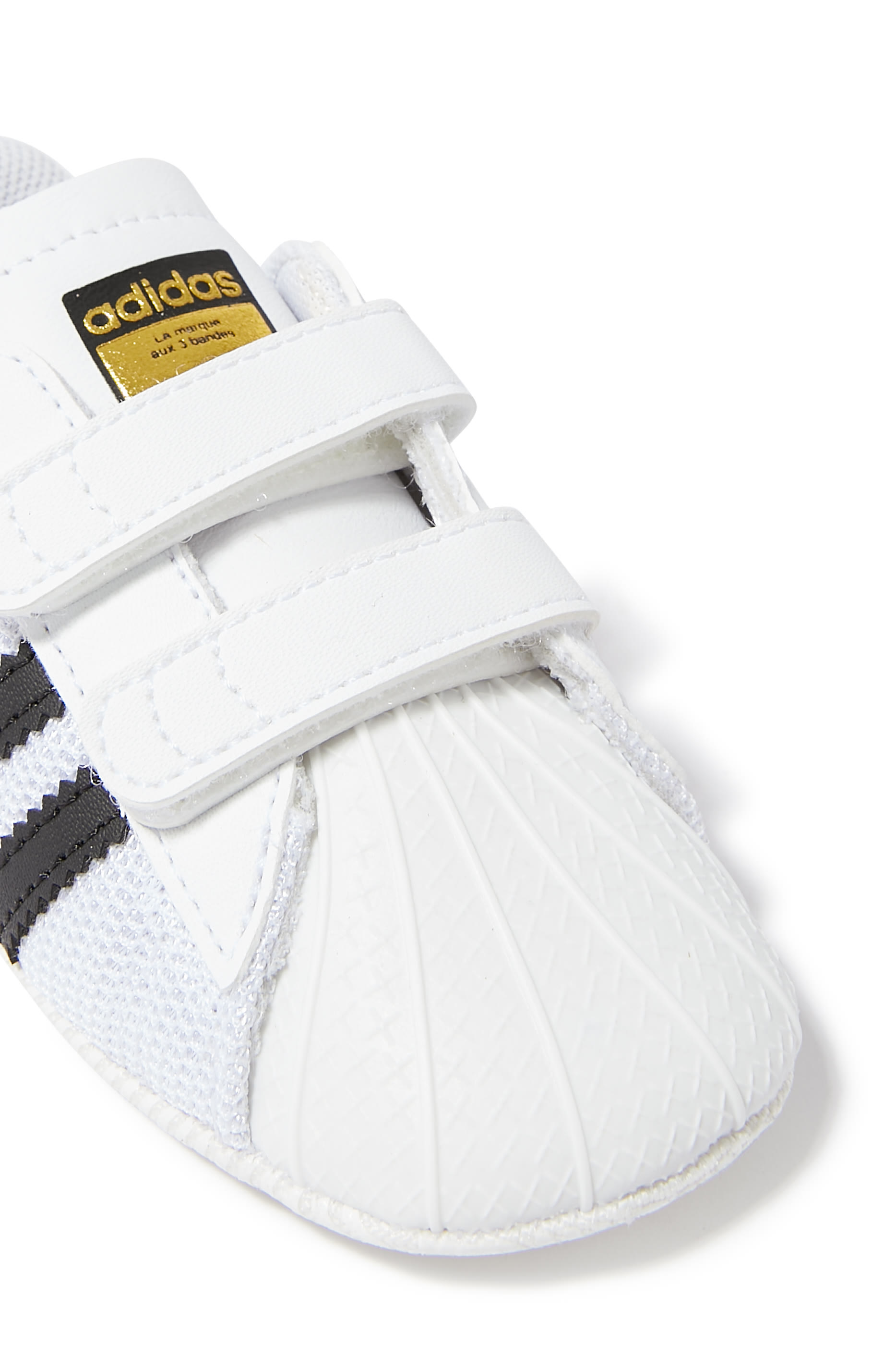 سنيكرز كريب سوبرستار بنمط سهل للإرتداء للأطفال