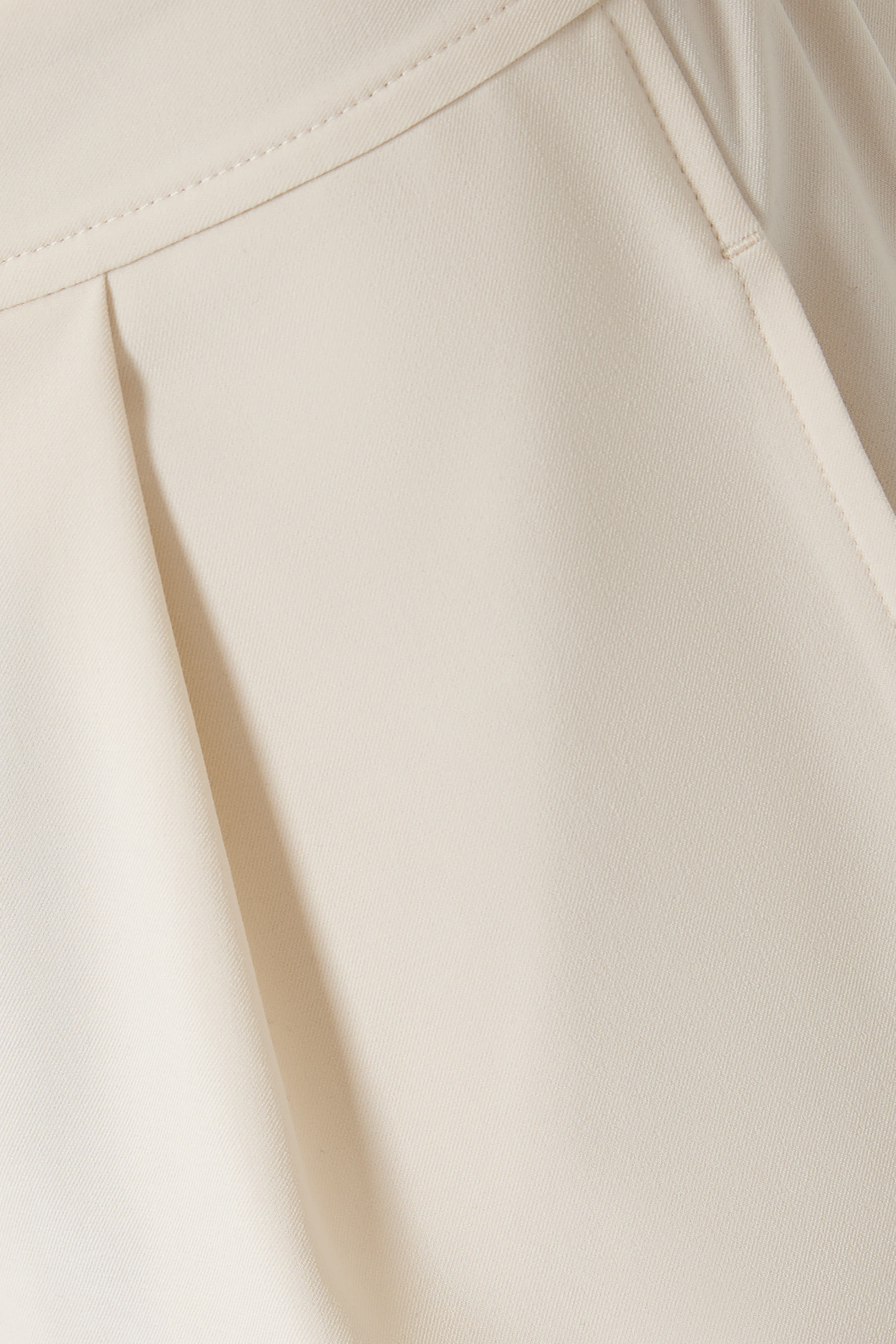 شورت ماريا إيزي بطبات