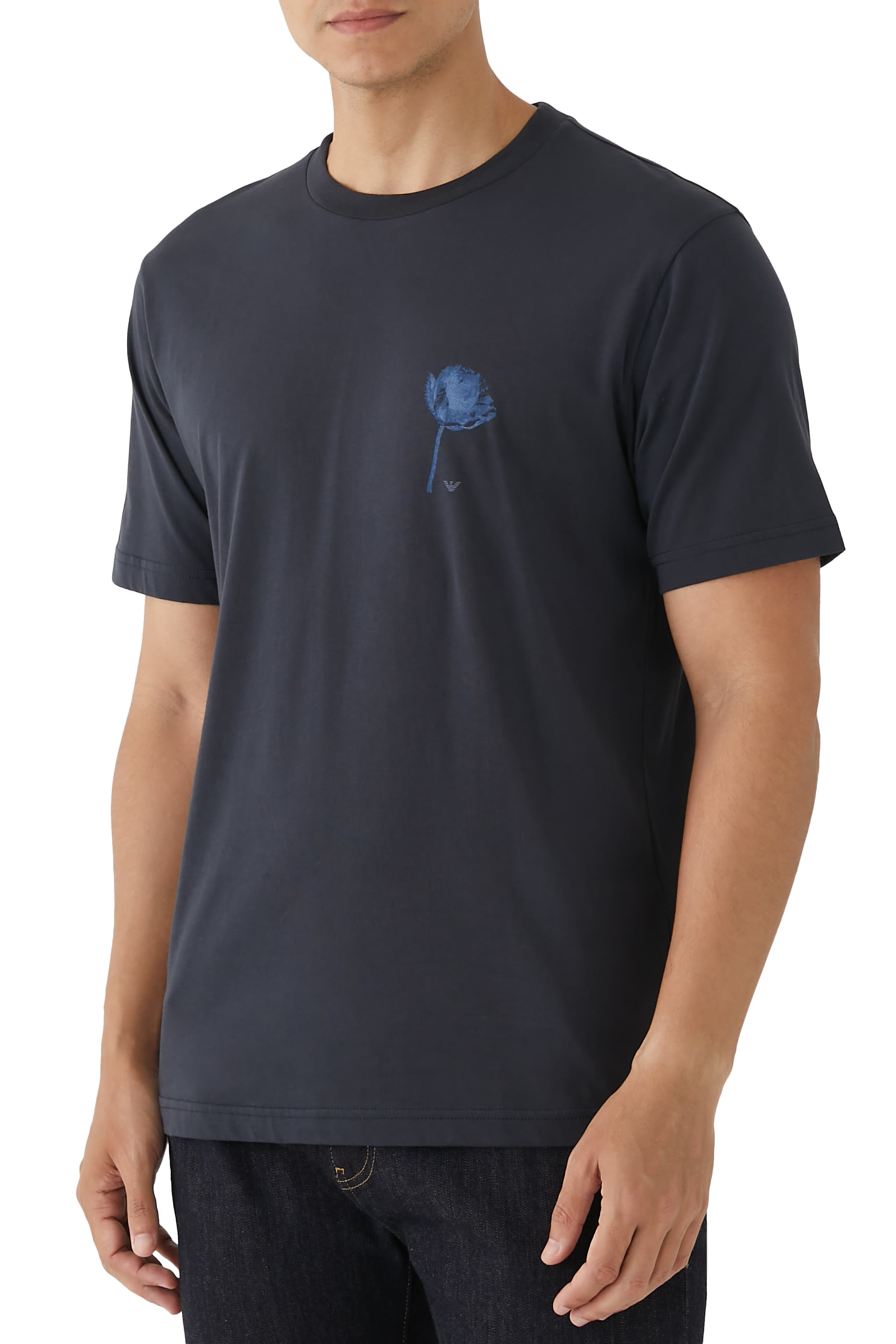 تيشيرت بشعار الماركة قطن