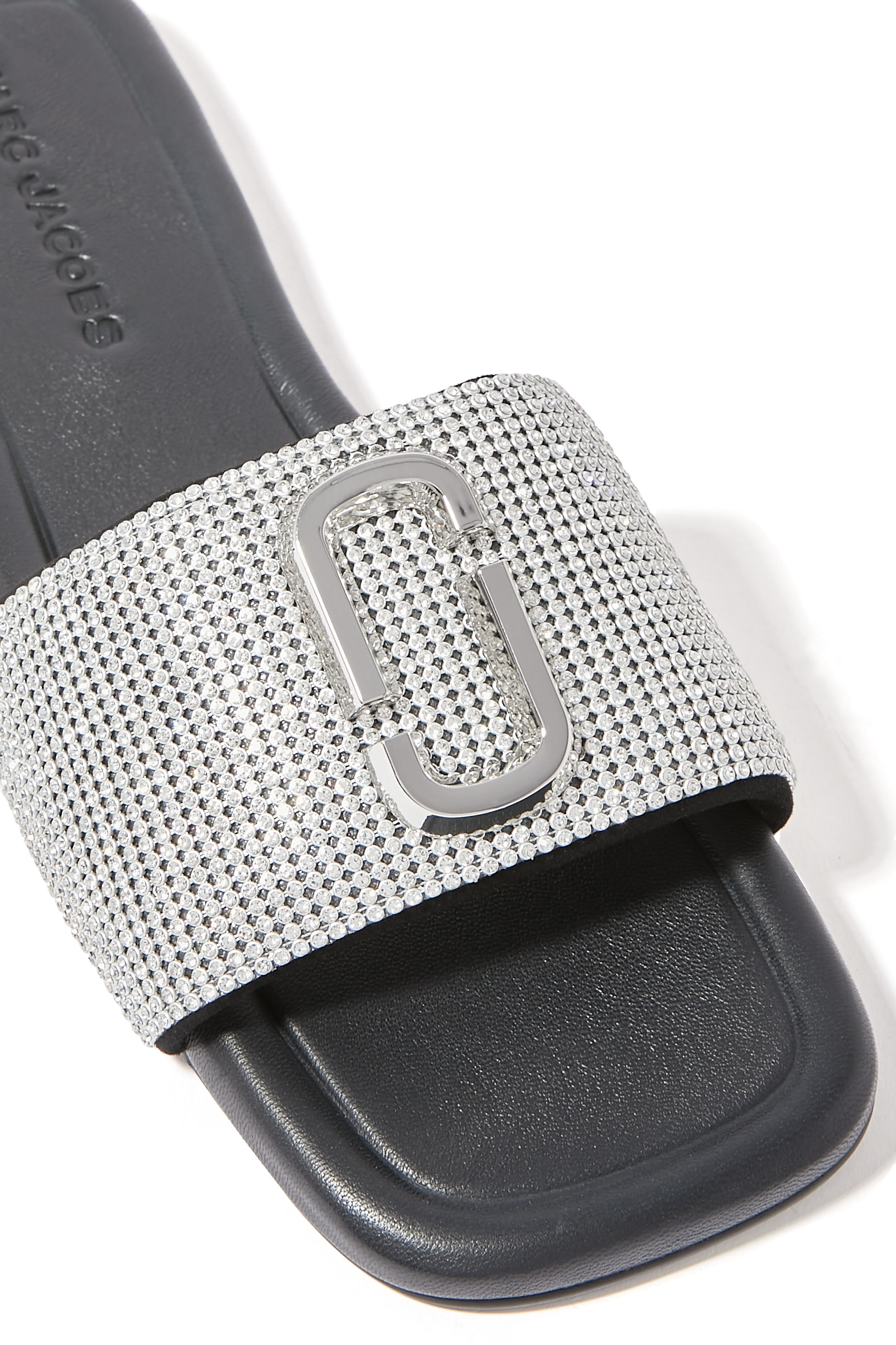 صندل جيه مارك مرصع بأحجار الراين