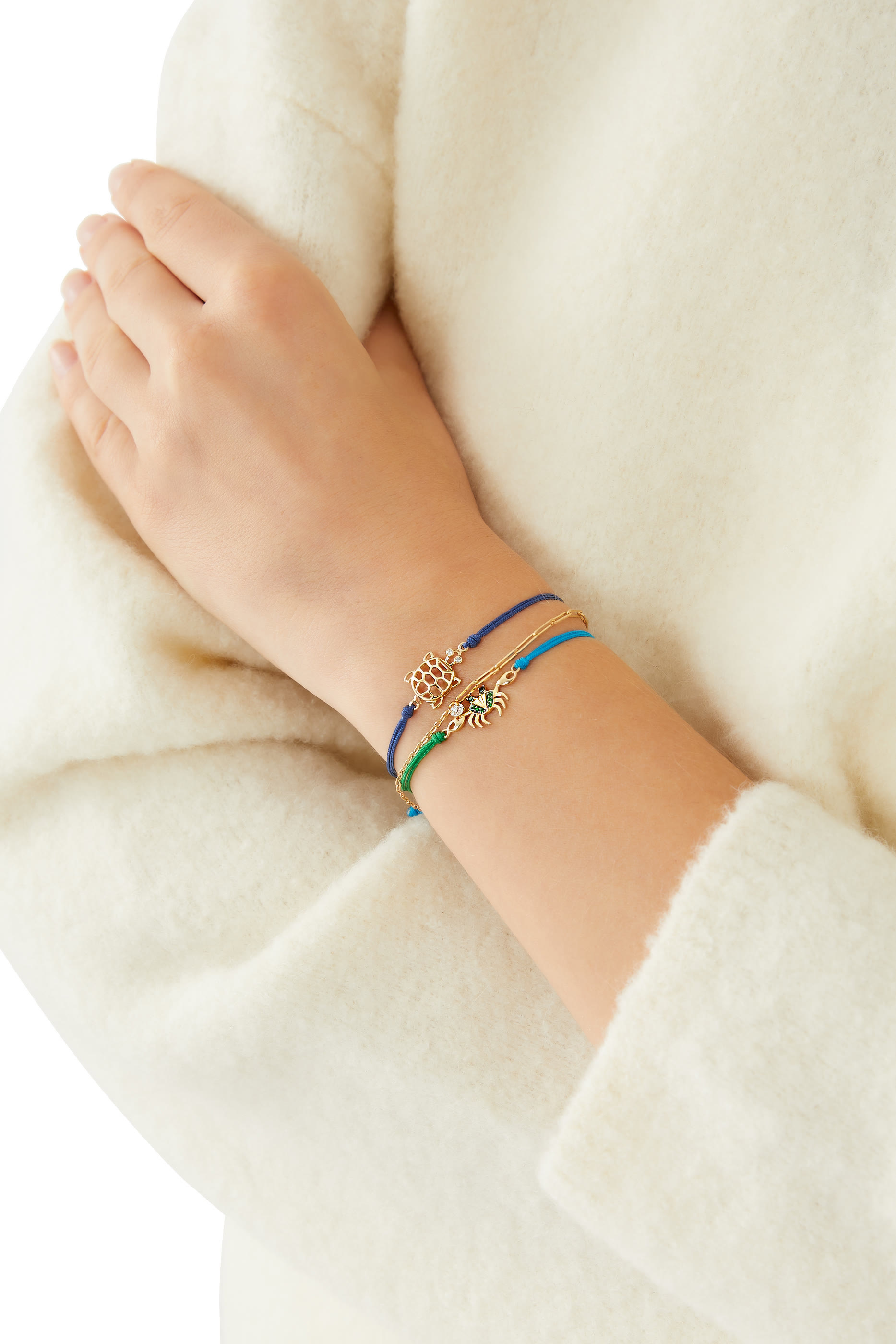 سوار سوليتير مرصع بالماس ذهب أصفر عيار 18