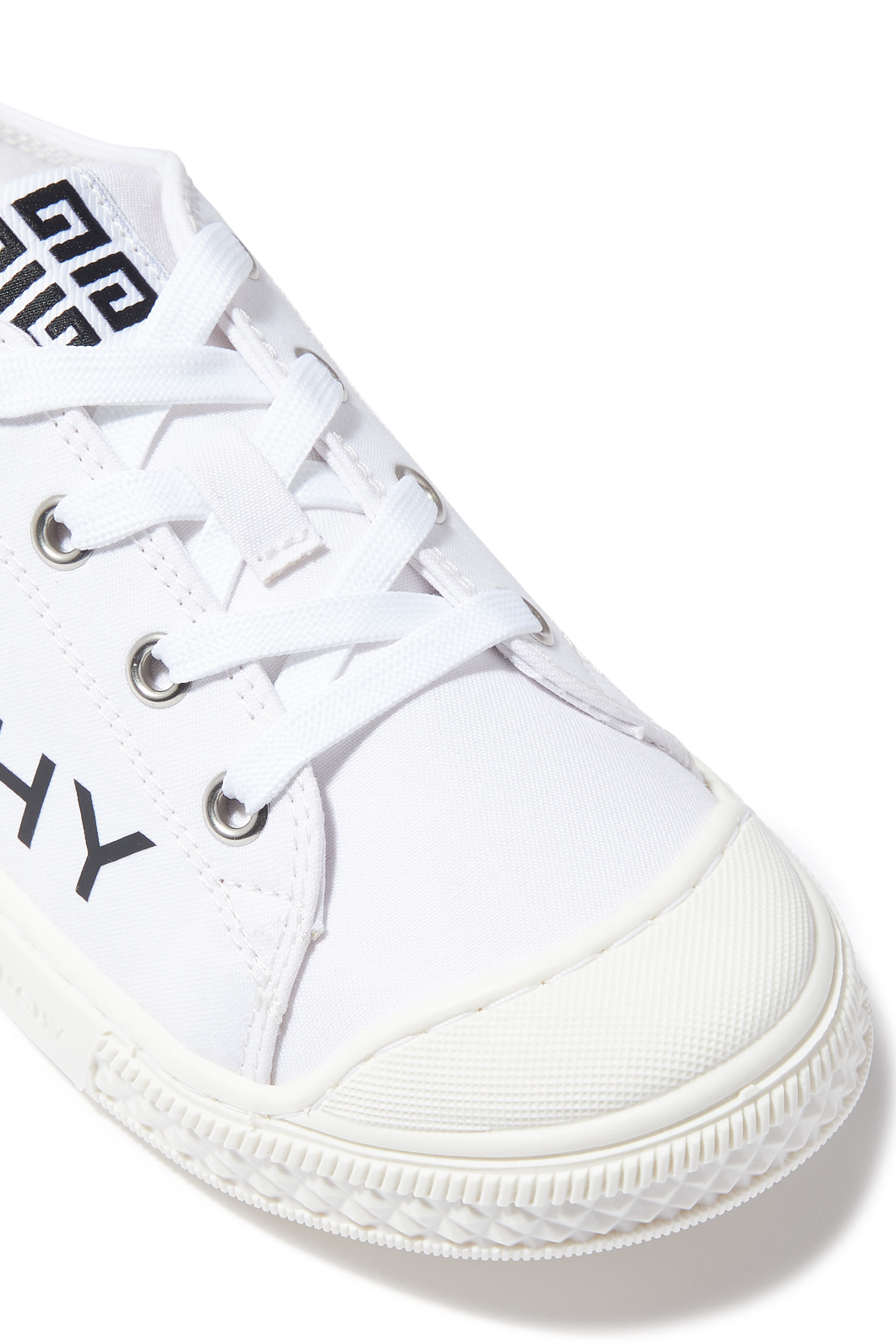 سنيكرز بشعار الماركة للأطفال