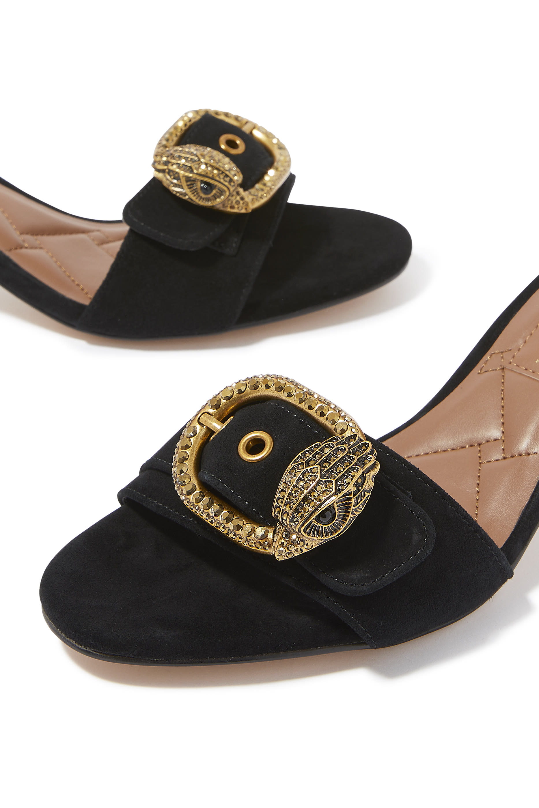 صندل مايفير 55 بحلية بشعار رأس النسر