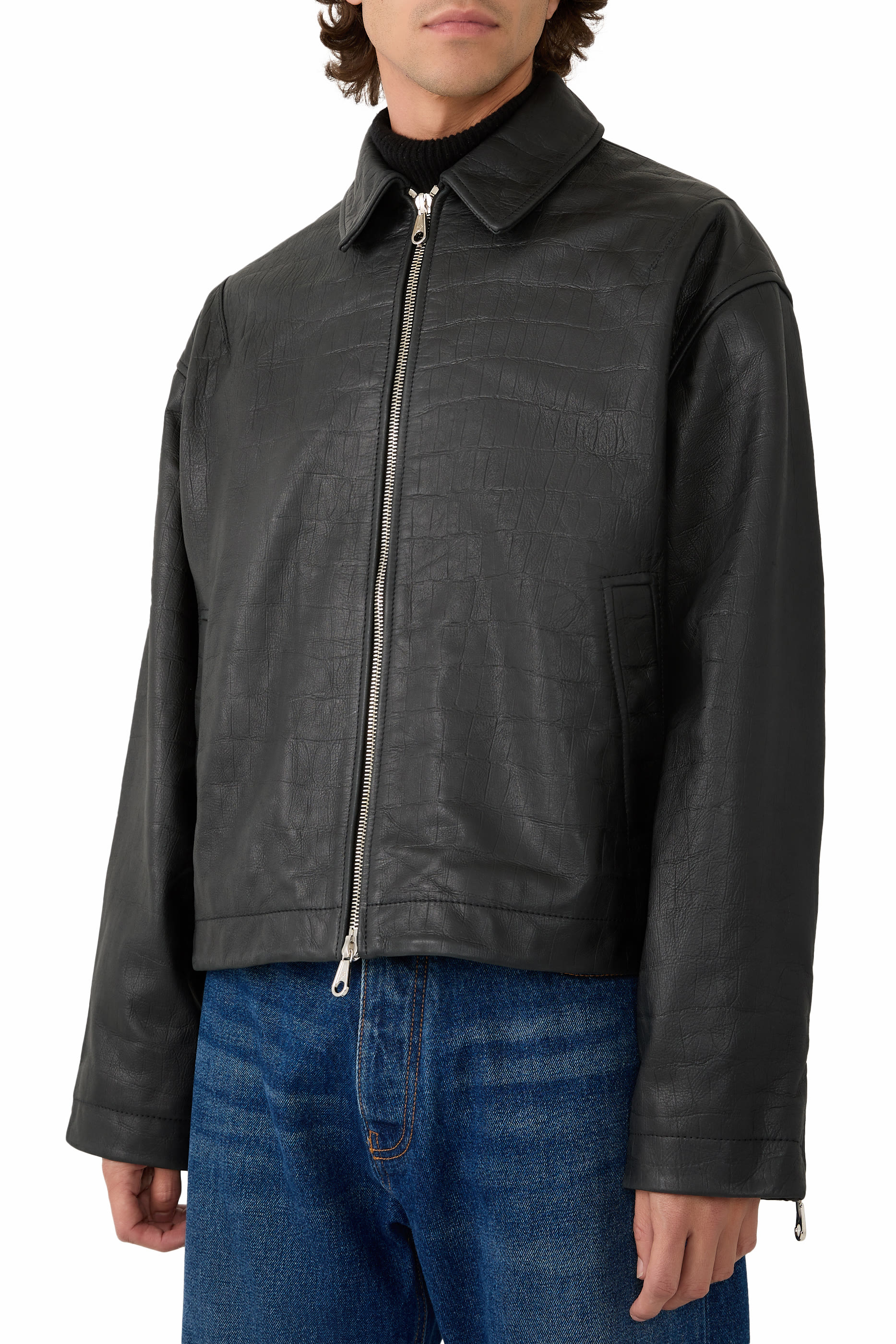 جاكيت بنقشة جلد التمساح جلد