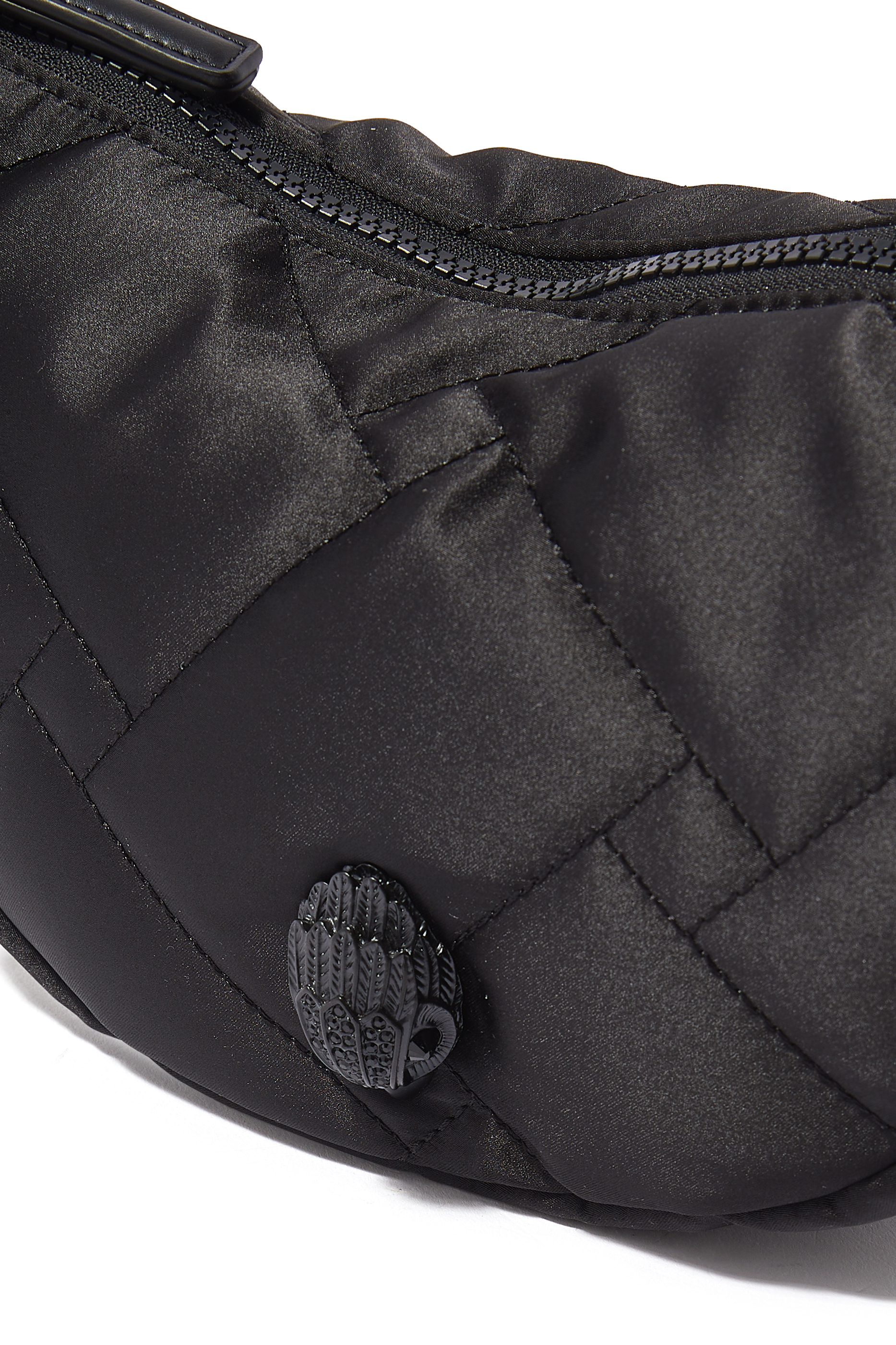 حقيبة كروس بودي بتصميم مقوس