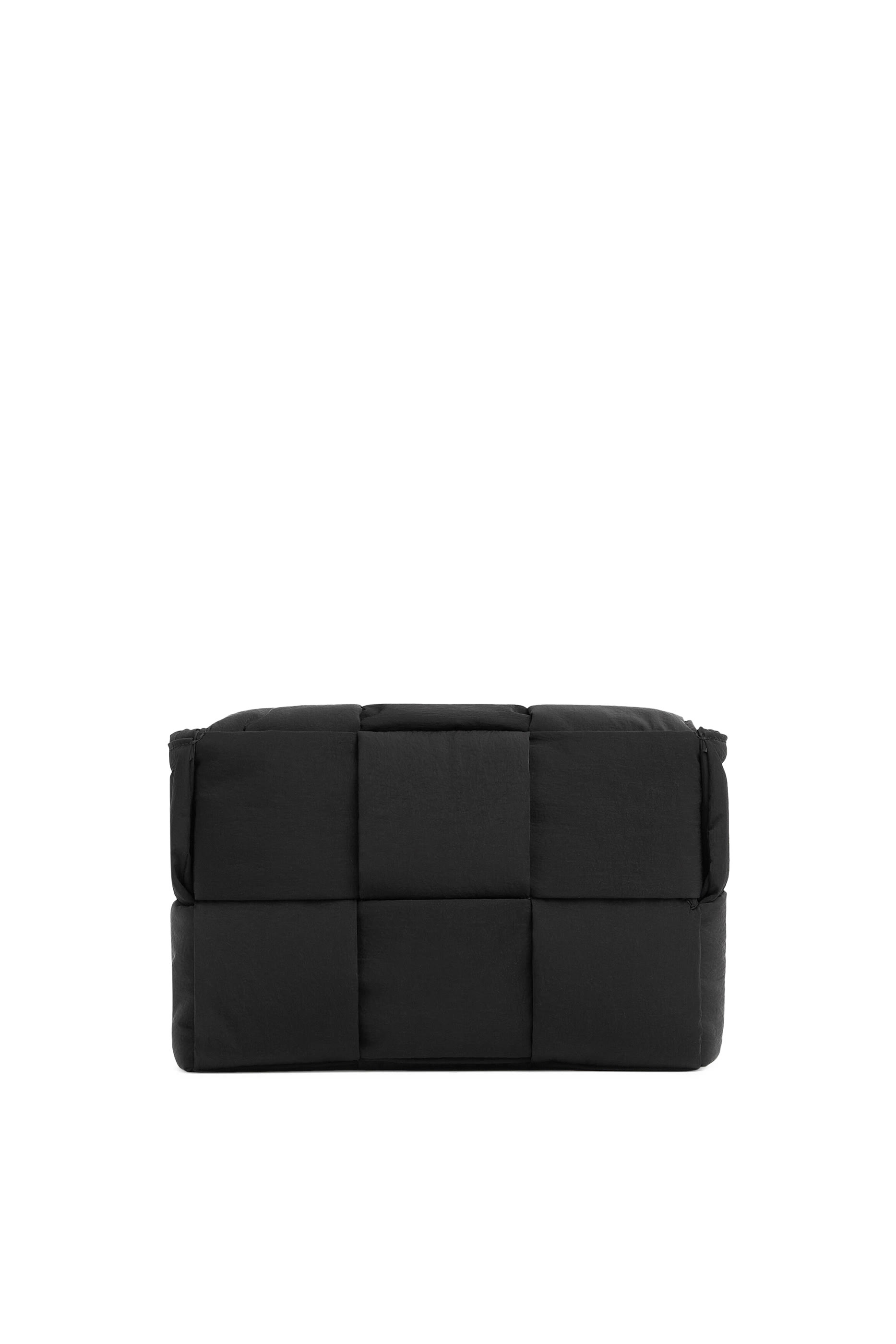 حقيبة كاسيت صغيرة بتصميم مبطن قماش معالج