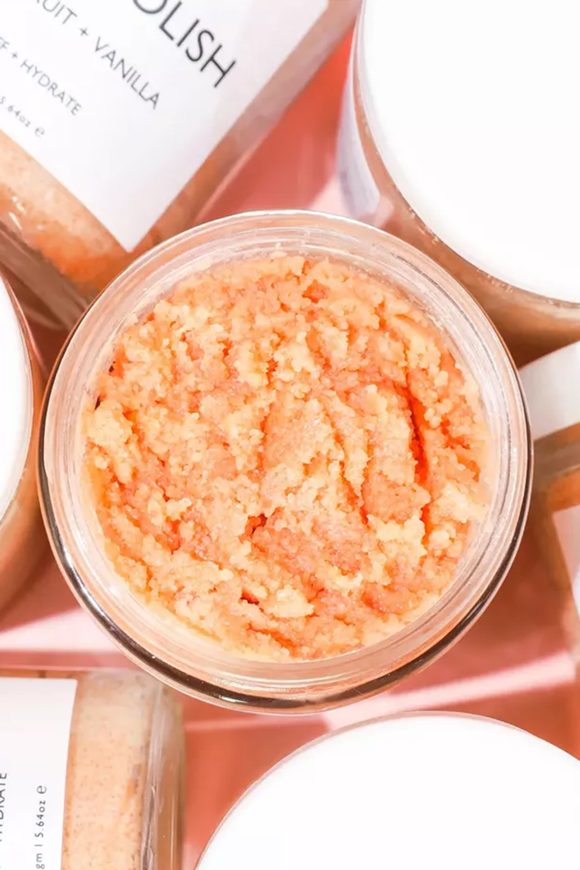 مقشر الجسم بالجريب فروت الوردي والفانيليا