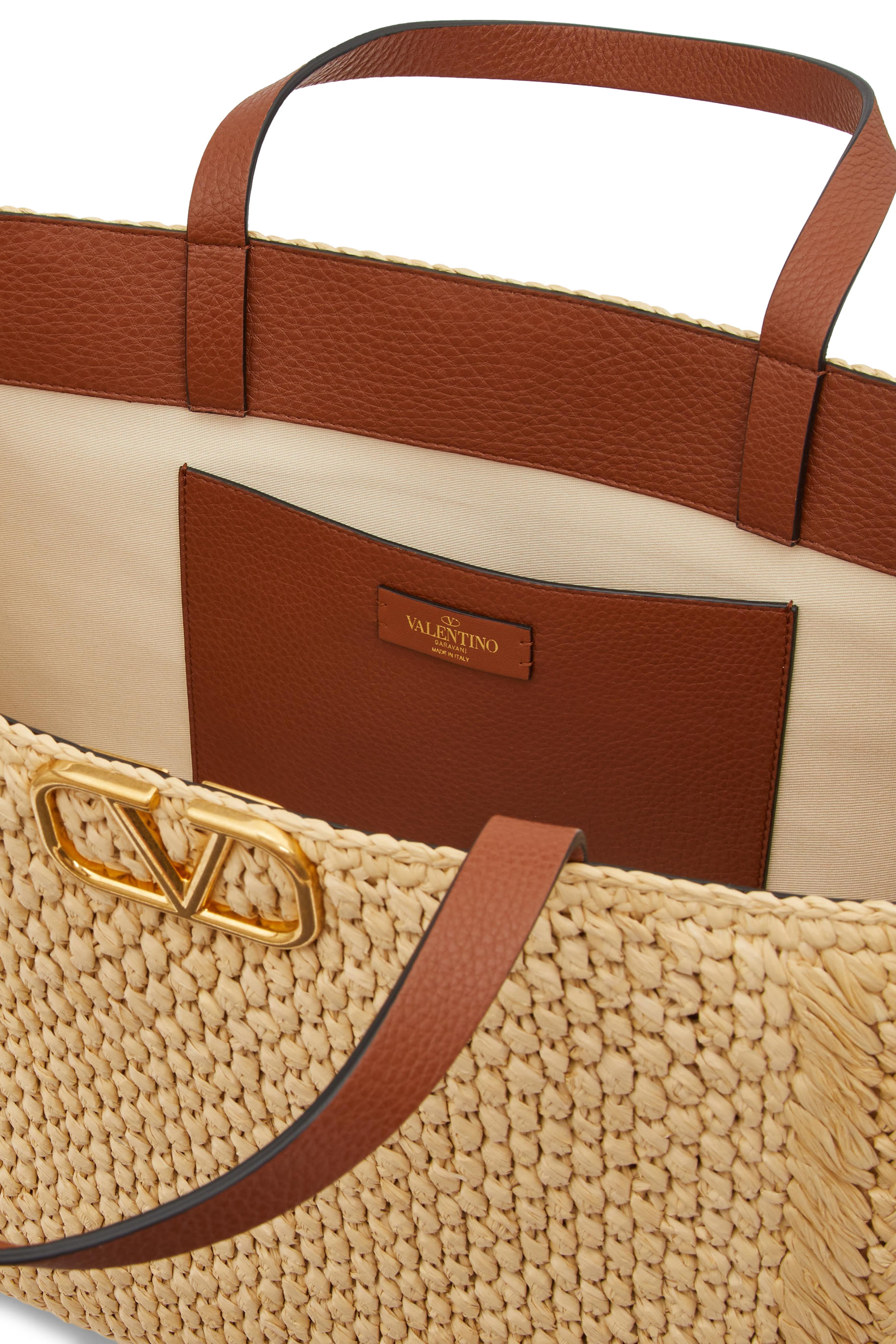 حقيبة يد فالنتينو غارافاني كروشيه بشعار V