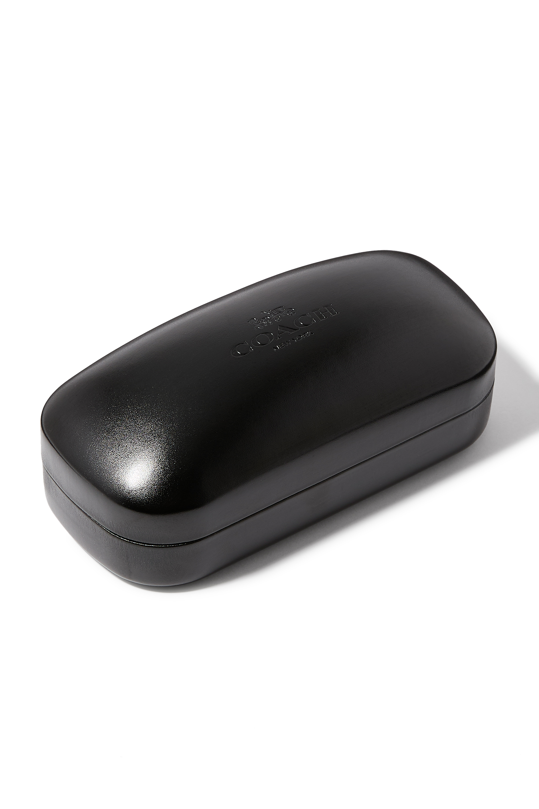 نظارة شمسية نارو بإطار عين القطة وتفاصيل مبطنة