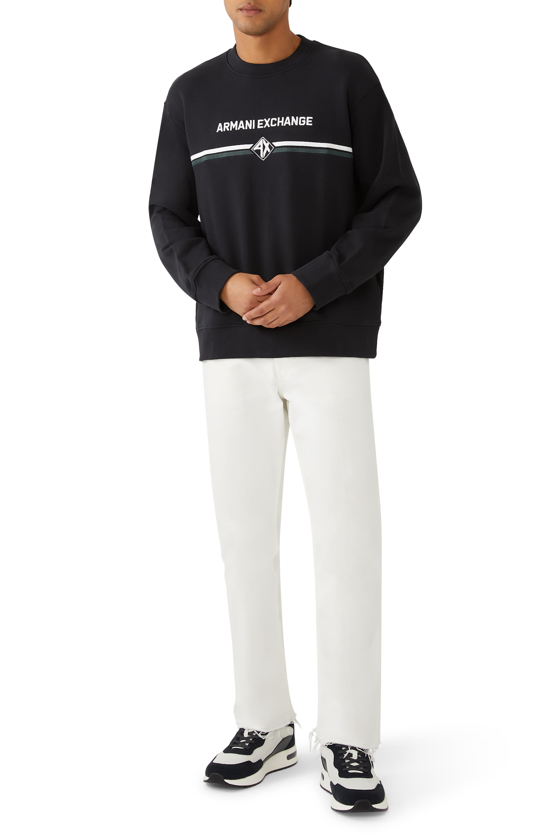 سويت شيرت بياقة ضيقة وشعار الماركة