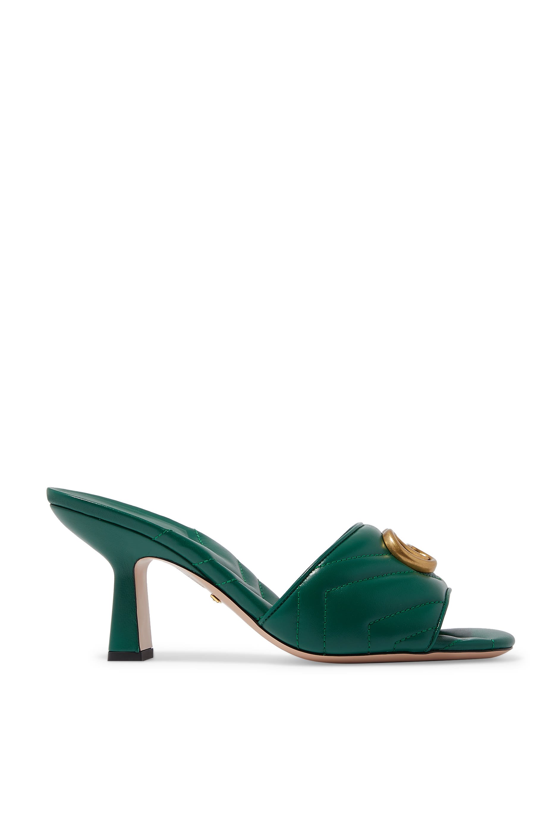 صندل مفتوح بشعار الماركة مزدوج