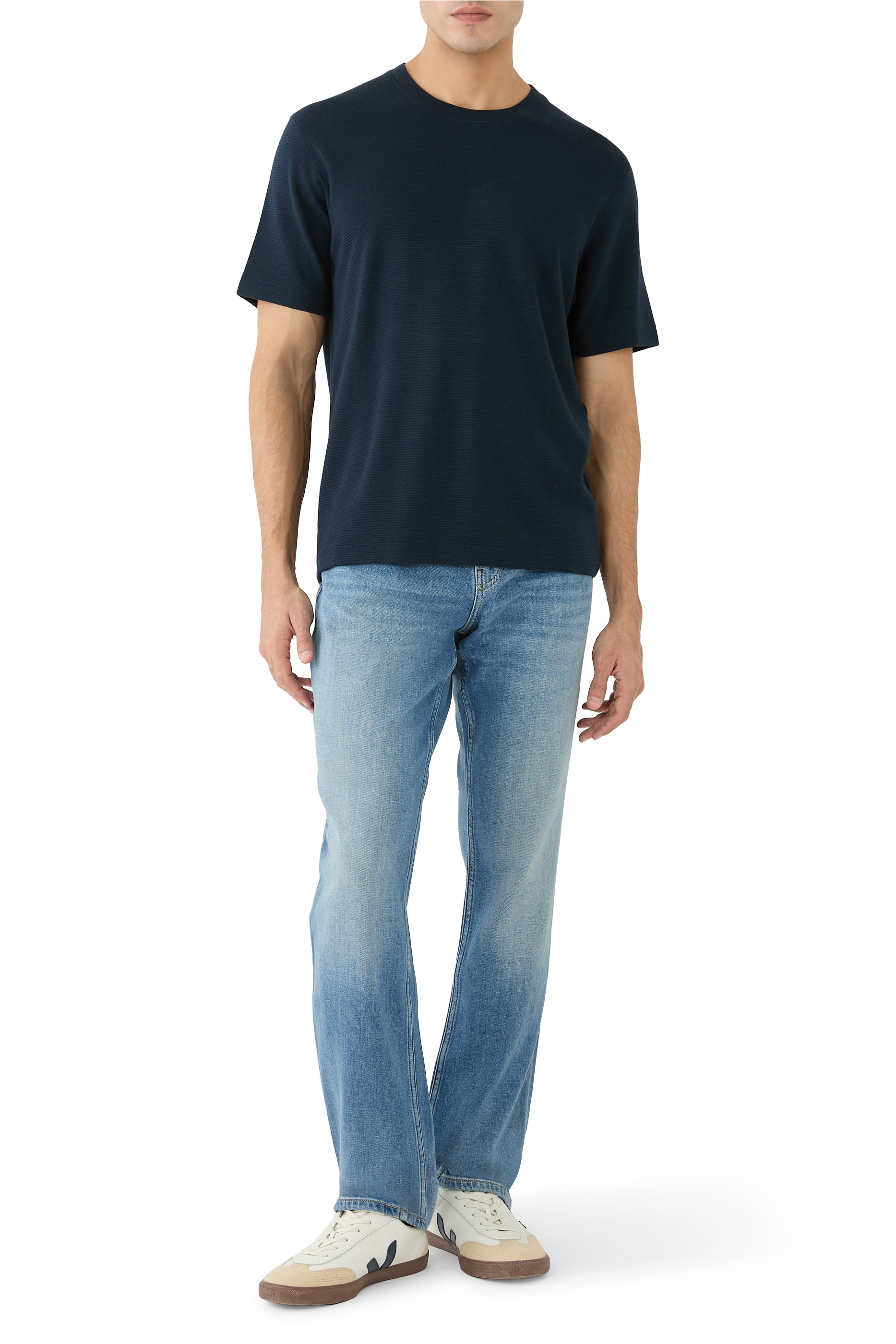 تيشيرت ديلروي ستوديو قماش بارز الملمس