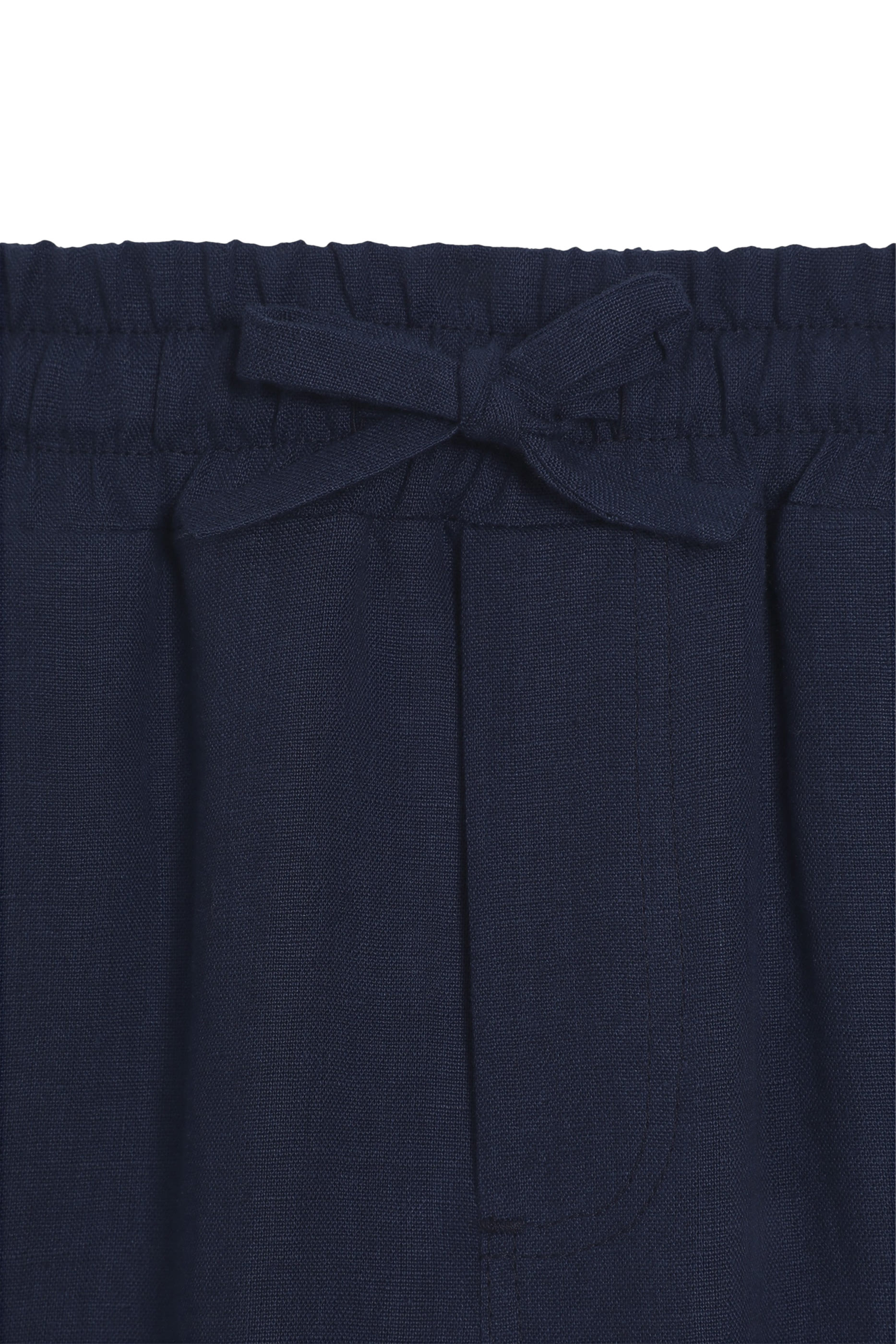 بنطال بشعار الماركة للأطفال