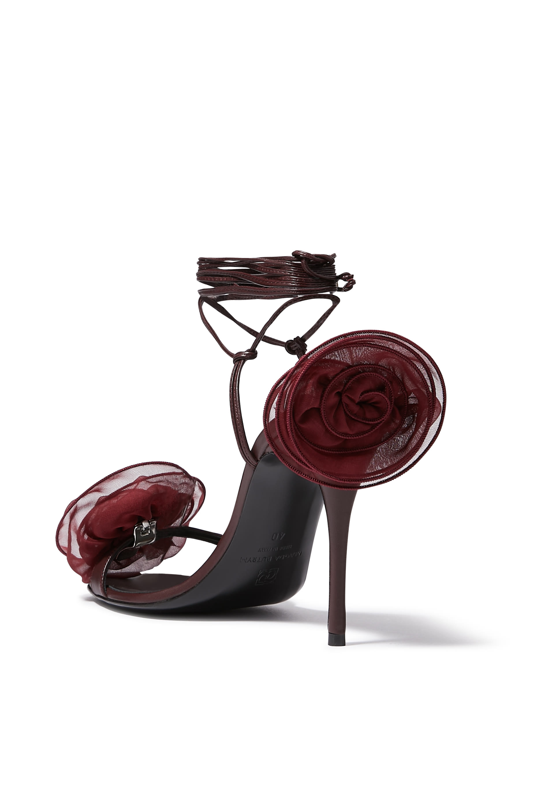 صندل 105 بسيور ملفوفة مزين بزهرة