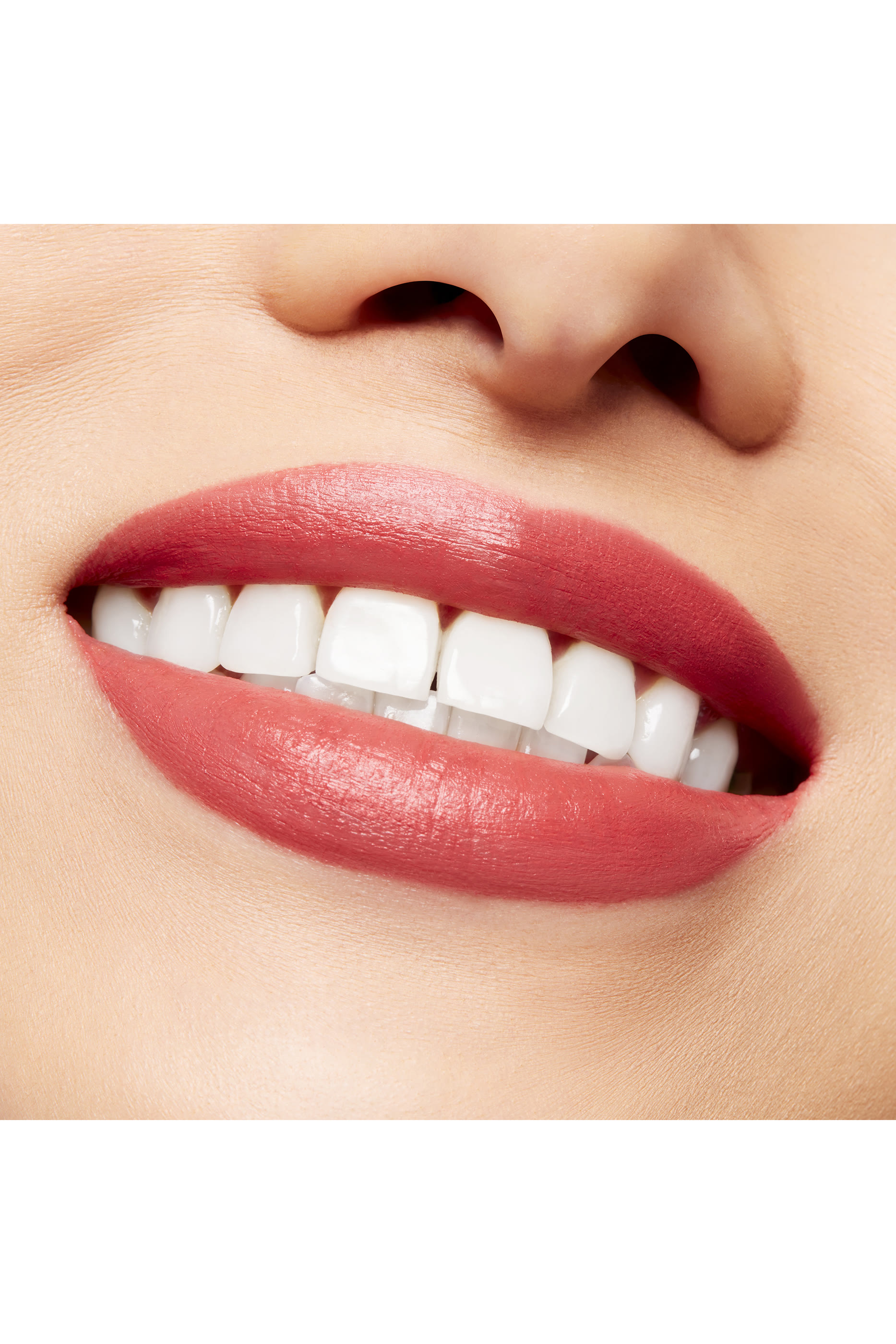 أحمر شفاه باودر كيس فيلفيت بلور سليم ستيك