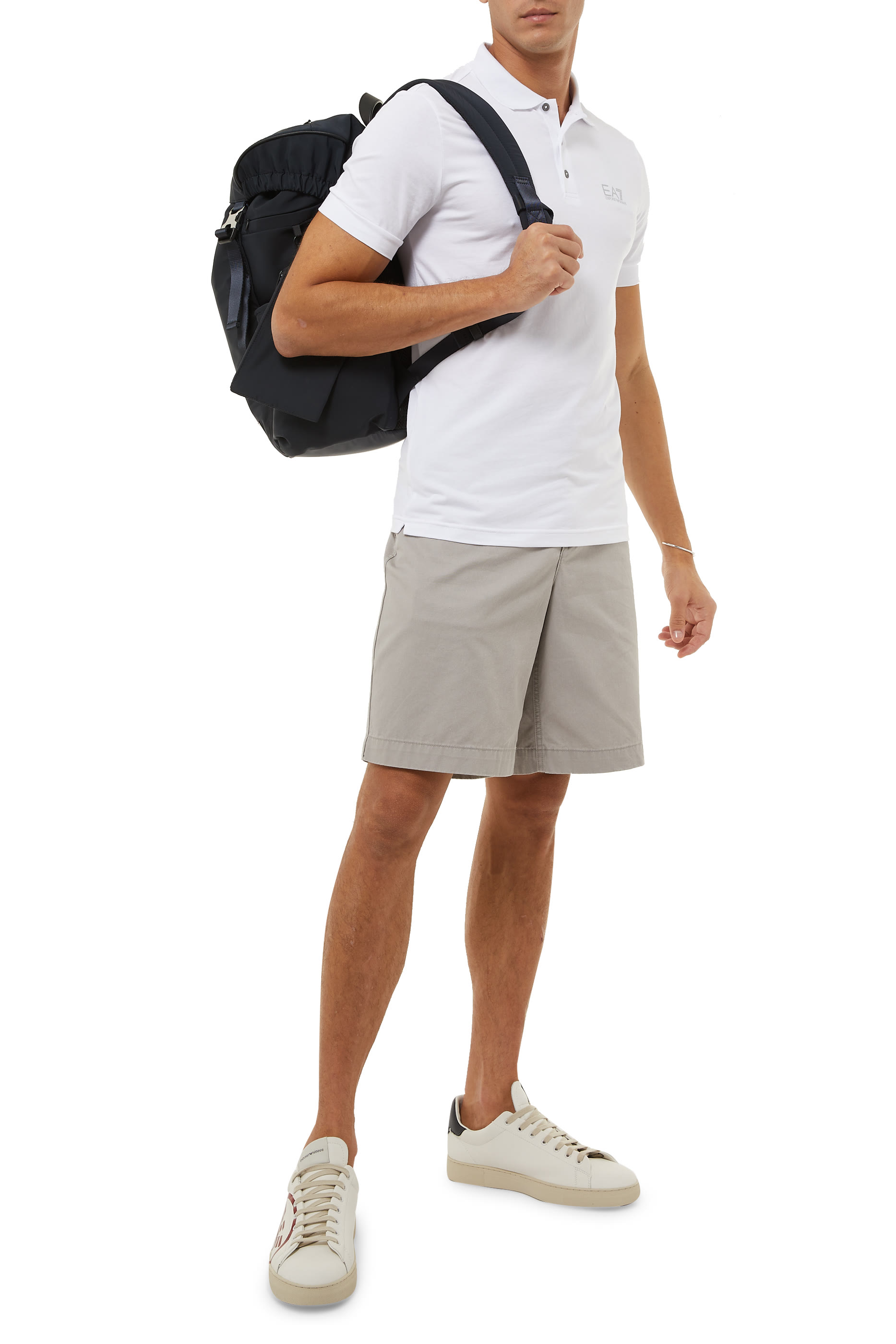 قميص بولو بشعار الماركة