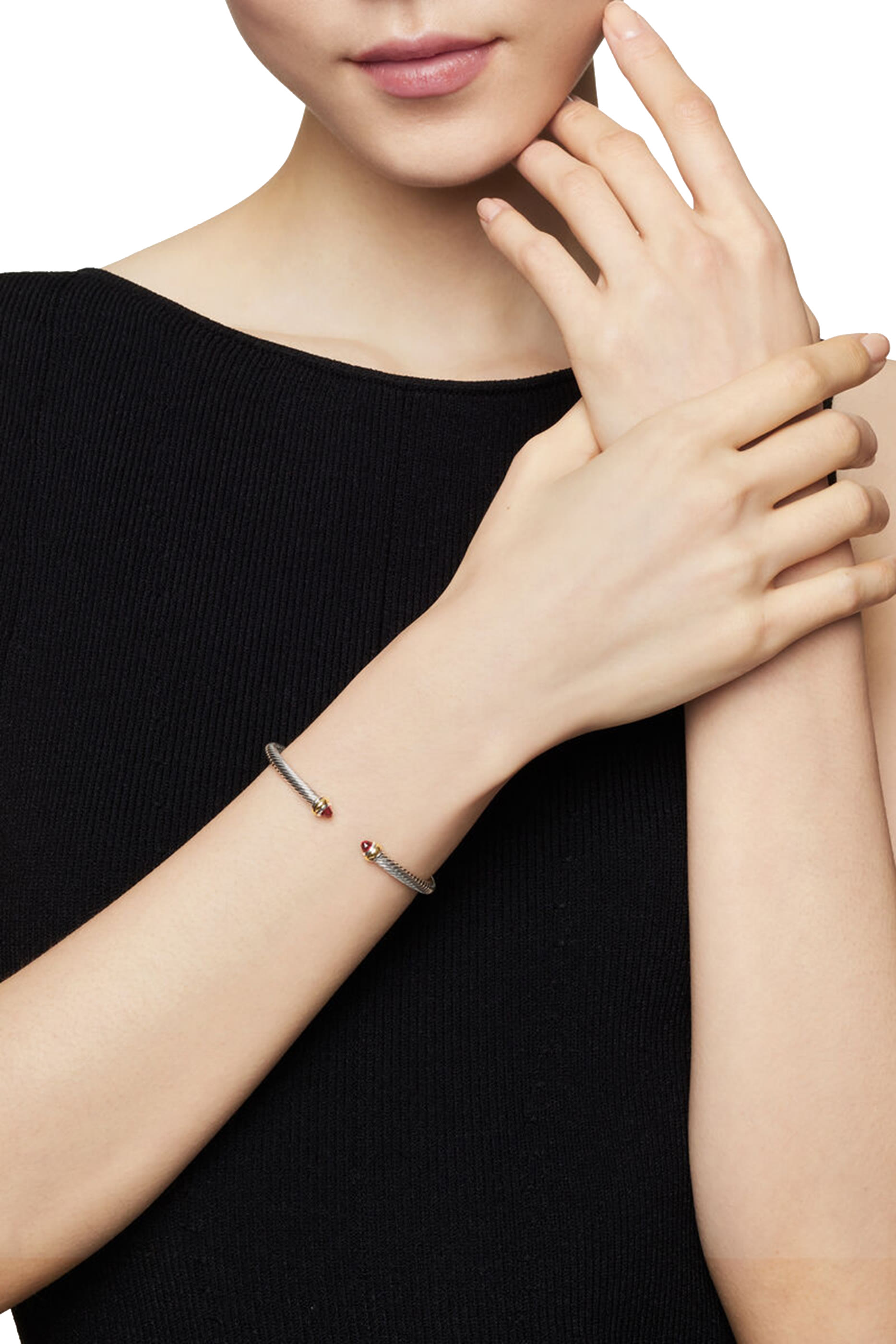 سوار كيبل بتصميم كلاسيكي مرصع بالعقيق فضة إسترلينية وذهب أصفر عيار 18