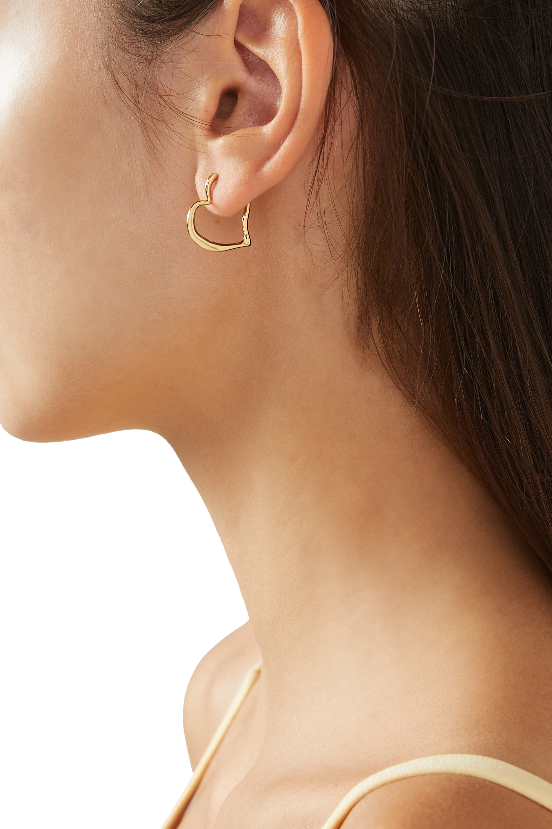 أقراط هاجي أمور، معدن مطلي