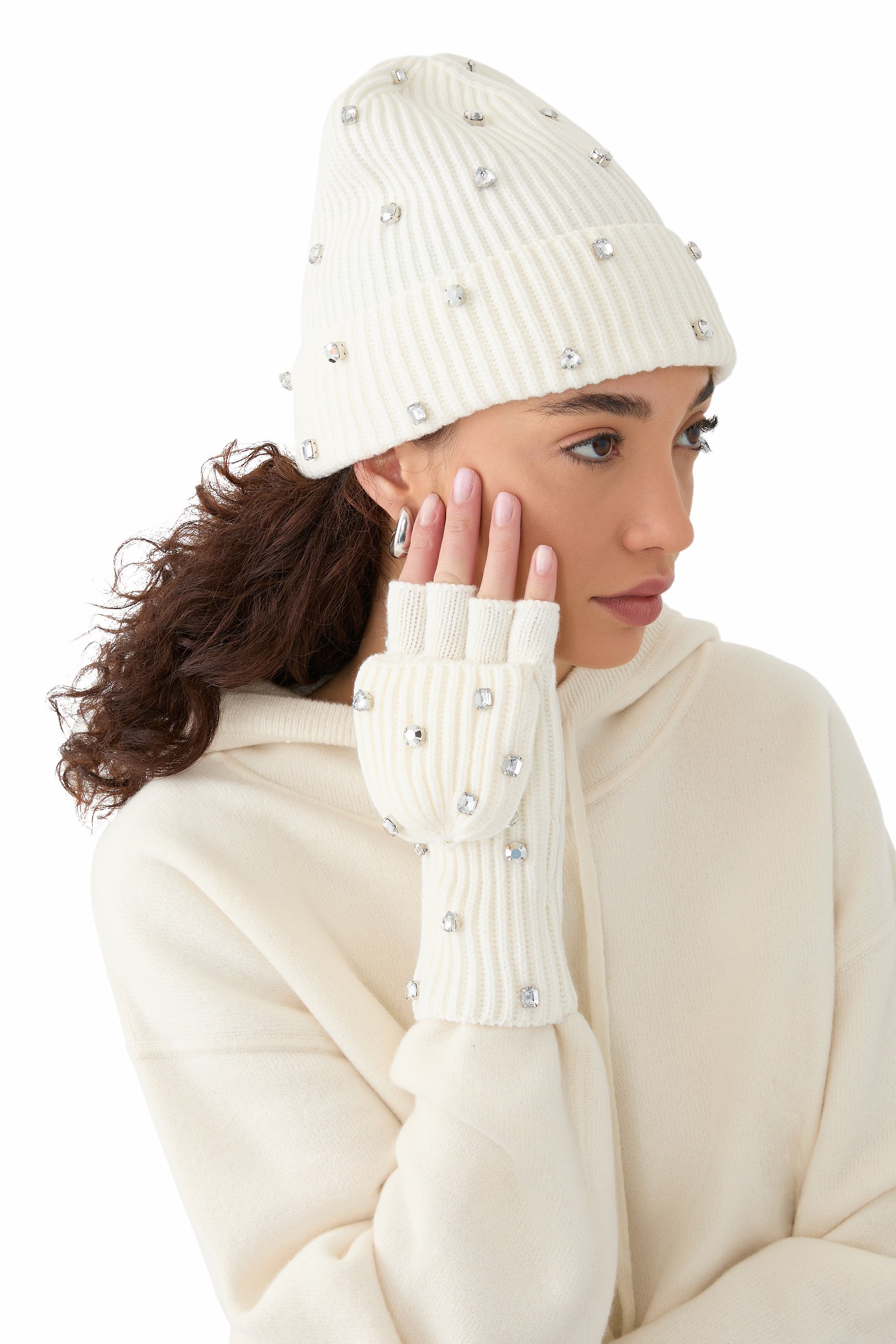 قفازات ميرينو مرصعة