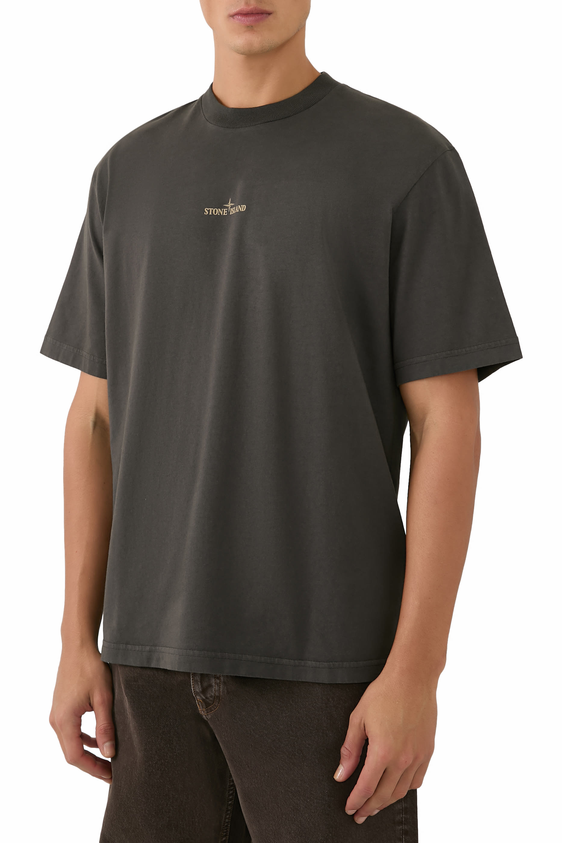 تيشيرت بنقشة شعار الماركة