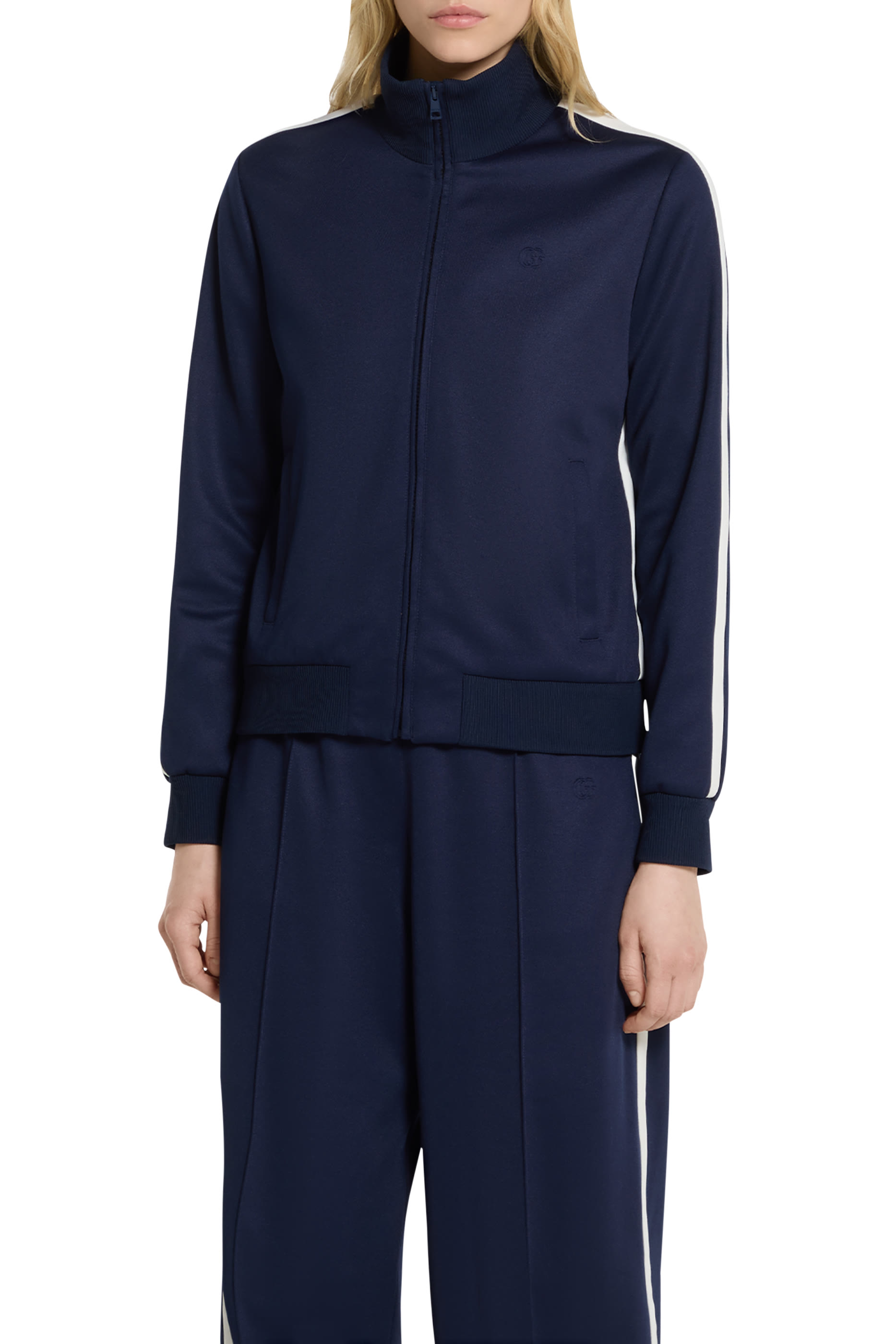 جاكيت بسحاب وشعار الماركة المطرز جيرسيه معالج