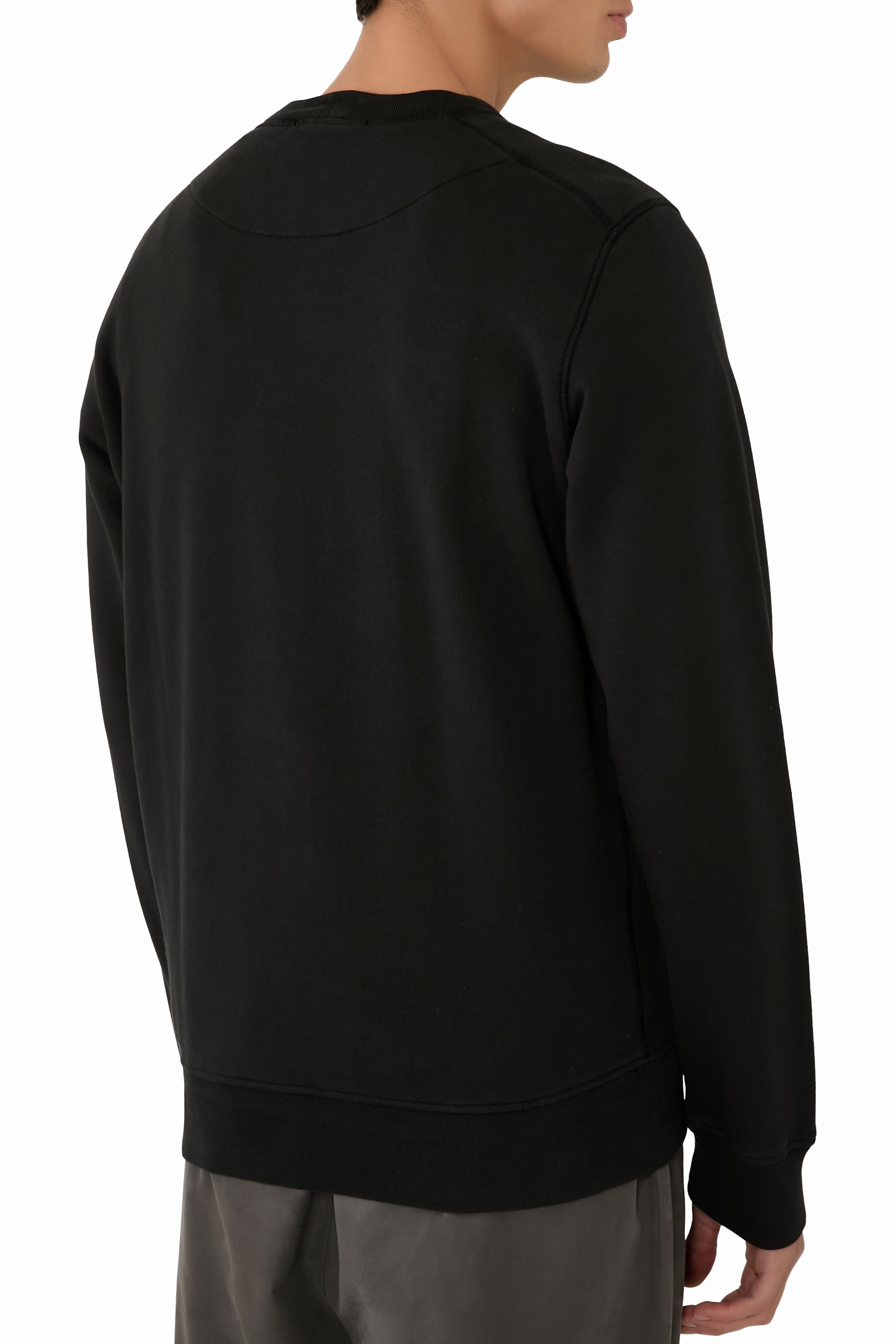 سويت شيرت بياقة ضيقة قطن عضوي