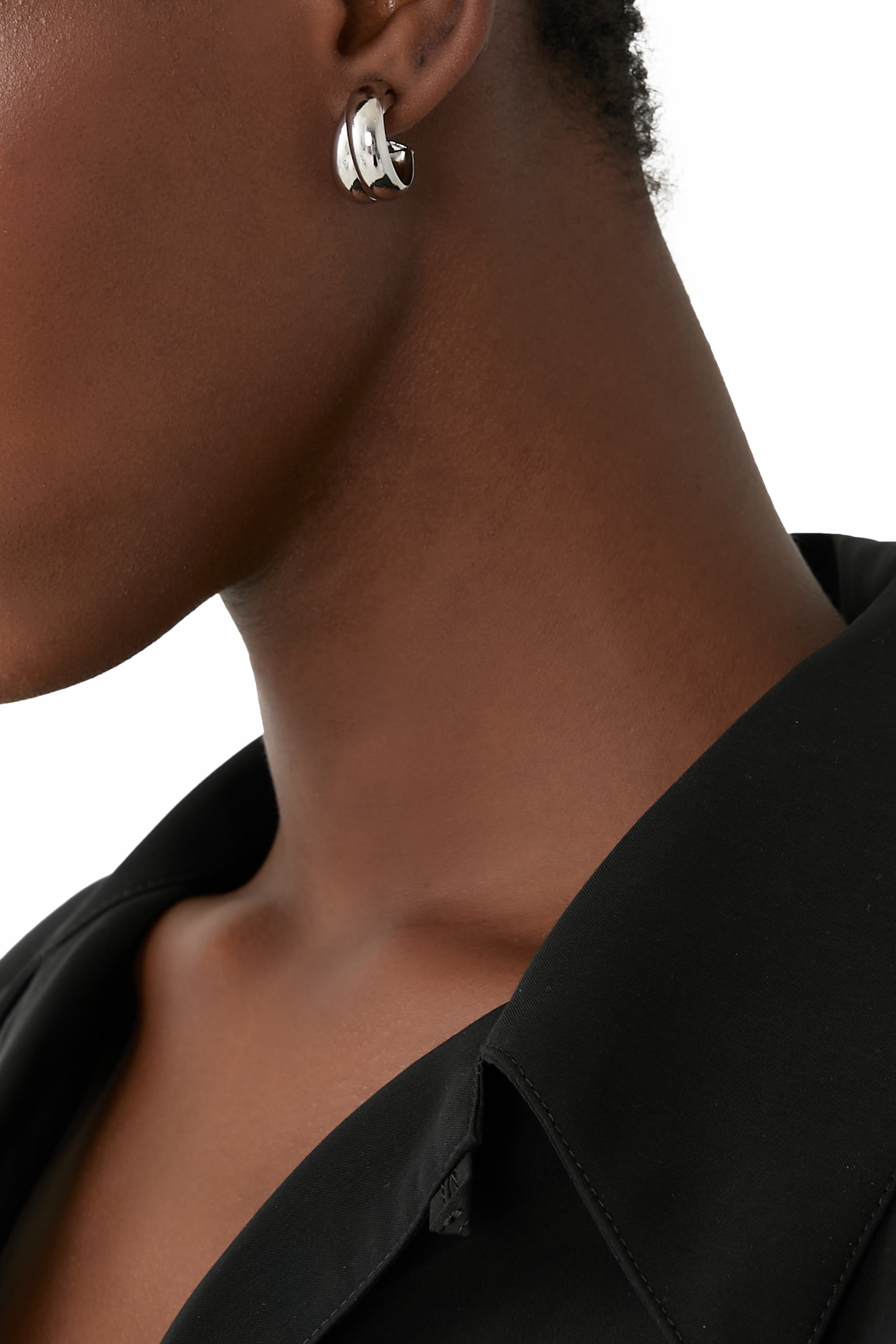 أقراط جينا دائرية بتصميم مزدوج فضة إسترلينية