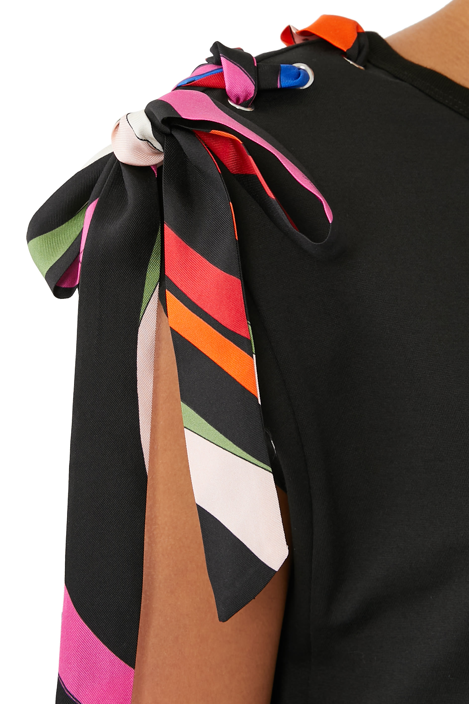 تيشيرت قطن بطبعات مارمو بعقدة عند الكتف