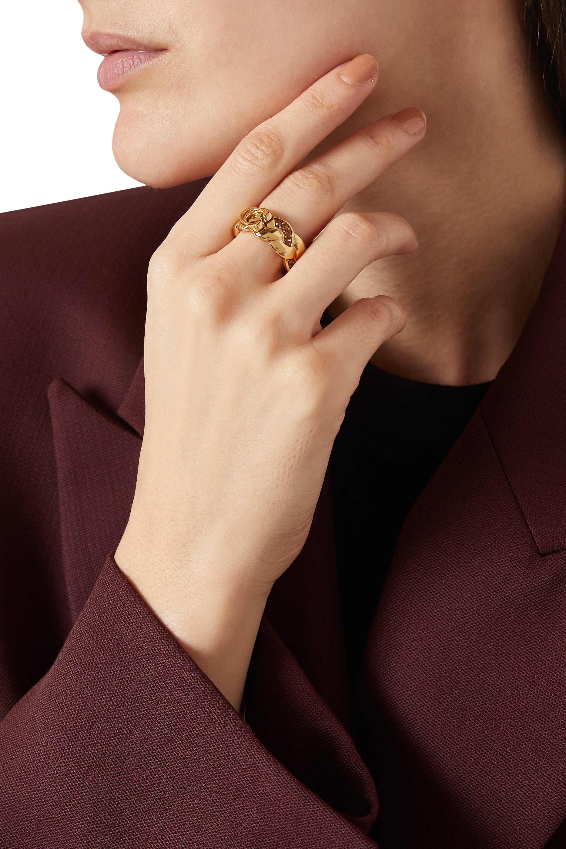 خاتم بتصميم مجدول