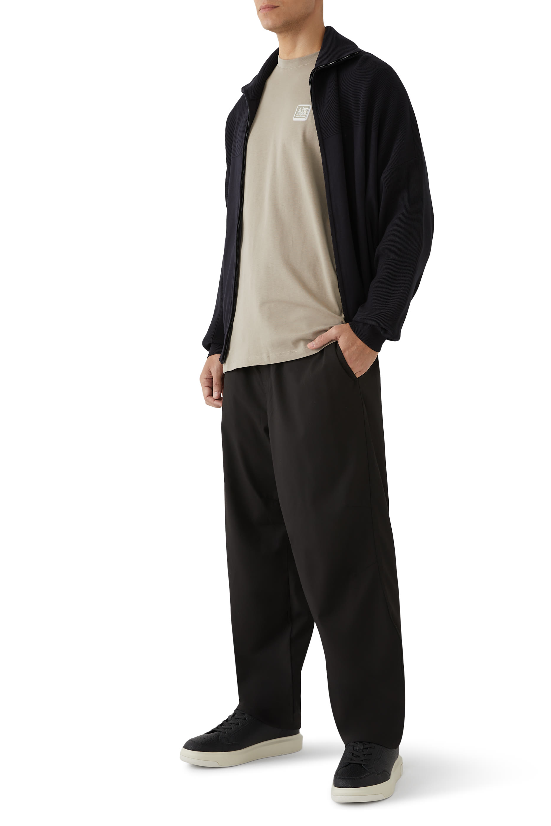 تيشيرت بشعار الماركة جيرسيه