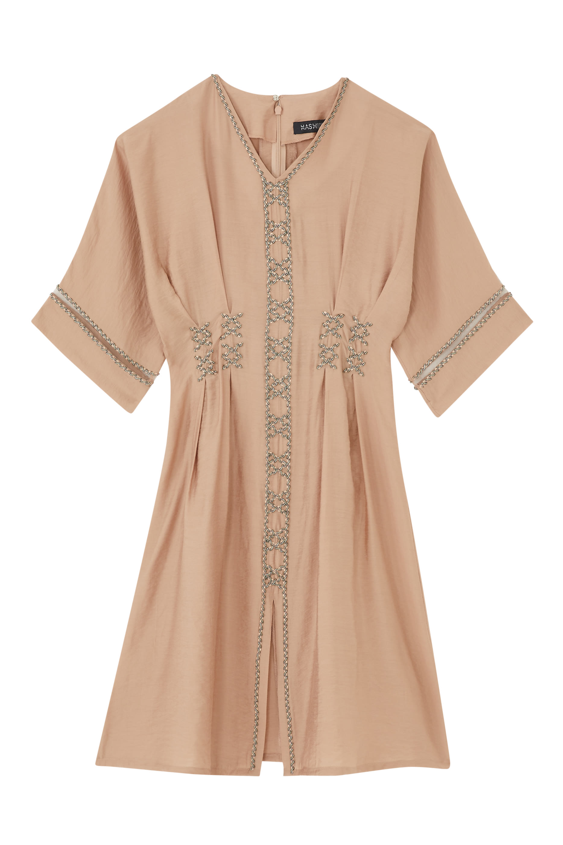 فستان مطرز للأطفال