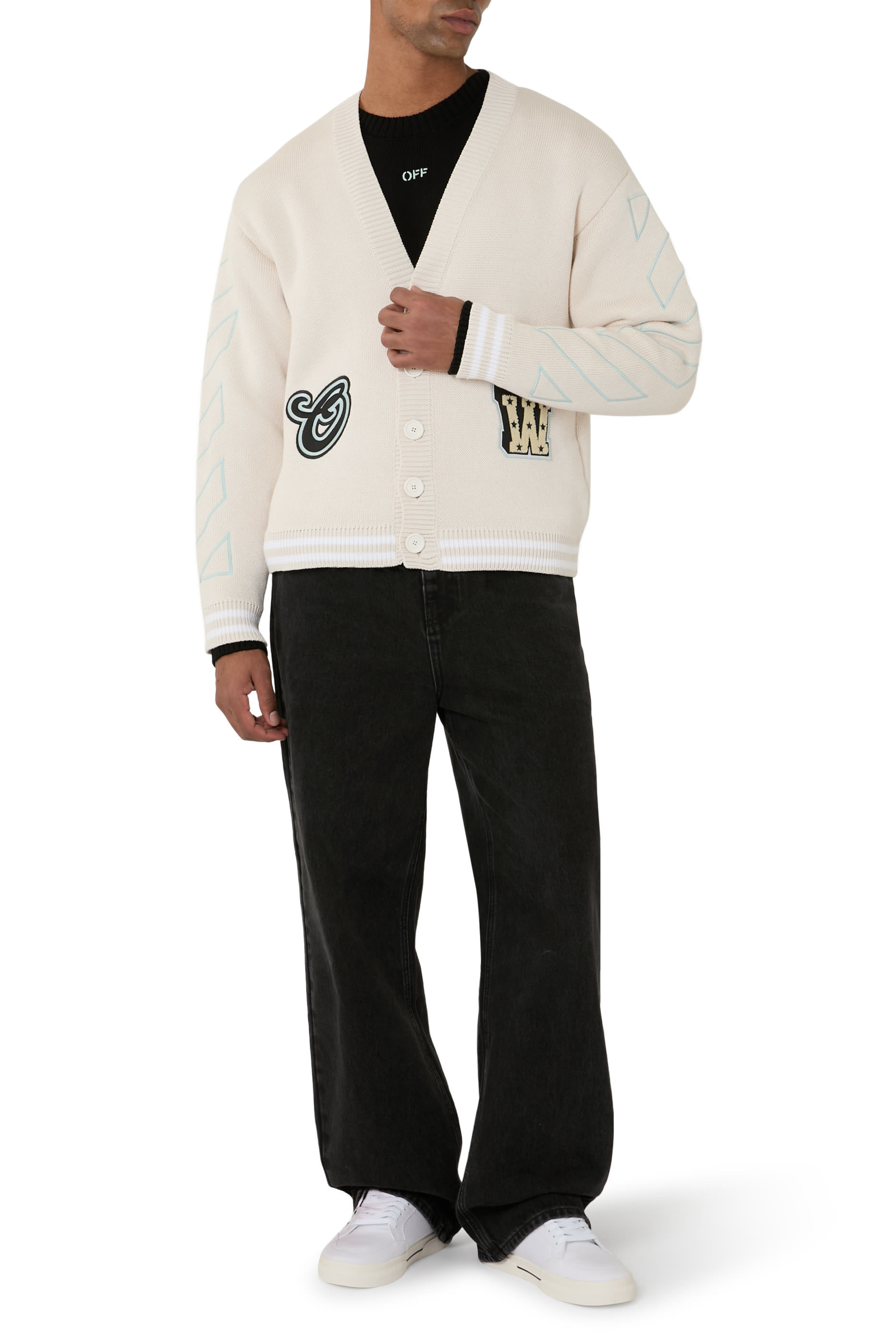 كارديغان منسوج بتصميم جامعي بطبعة نجمة وشعار الماركة مائل