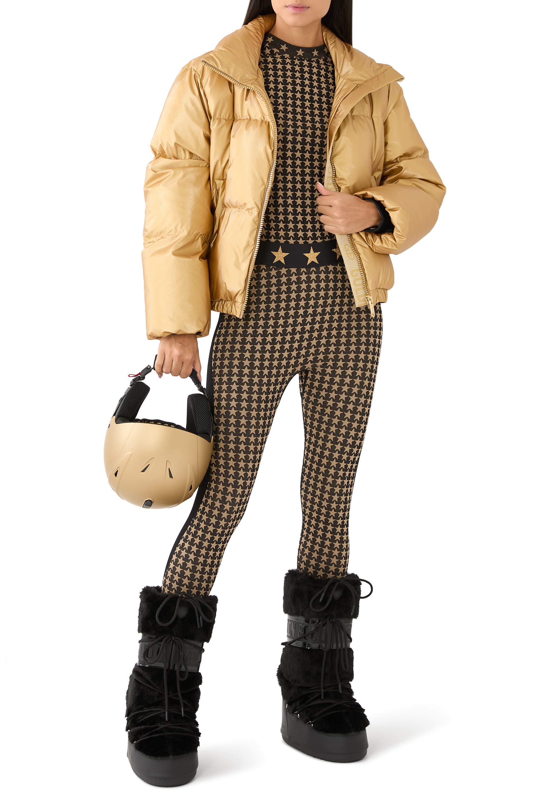 بلوزة بنقشة نجوم