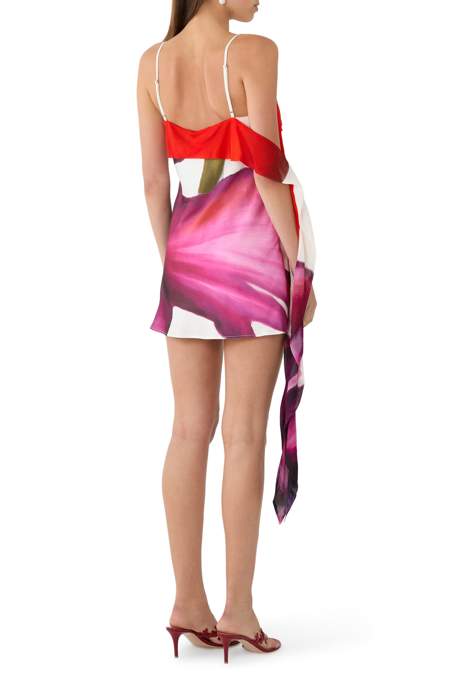 فستان ديربي قصير