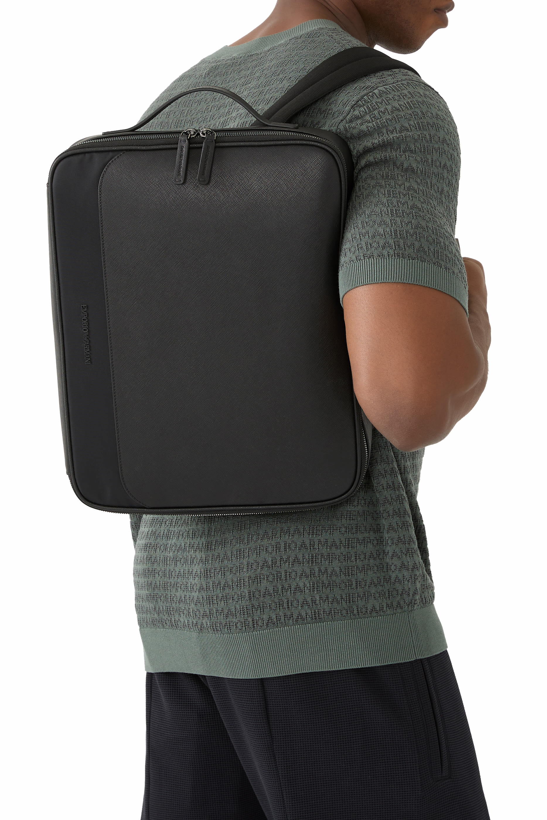 حقيبة ظهر بتصميم حقيبة رسمية