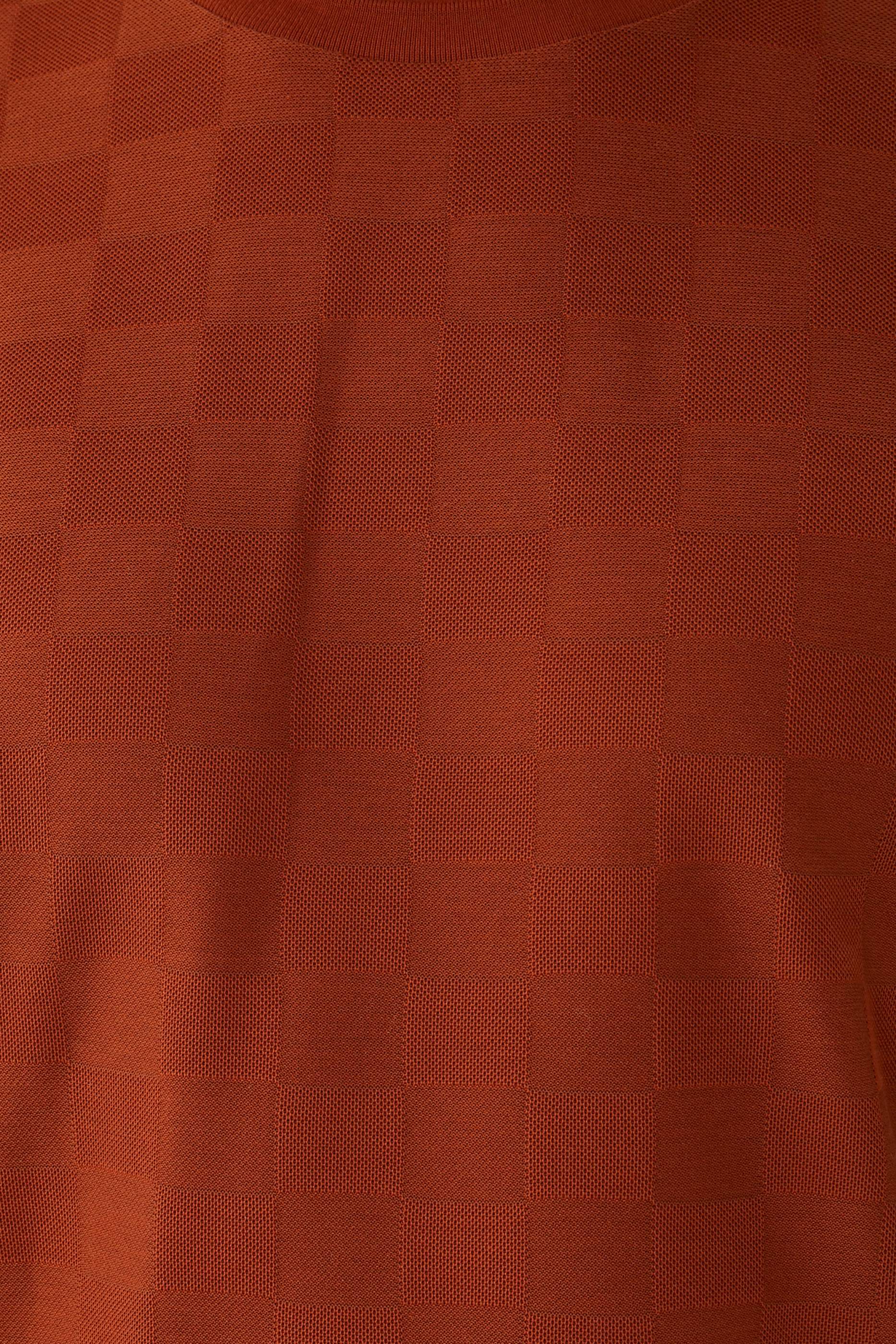 تيشيرت بورش بنقشة مربعات جاكار