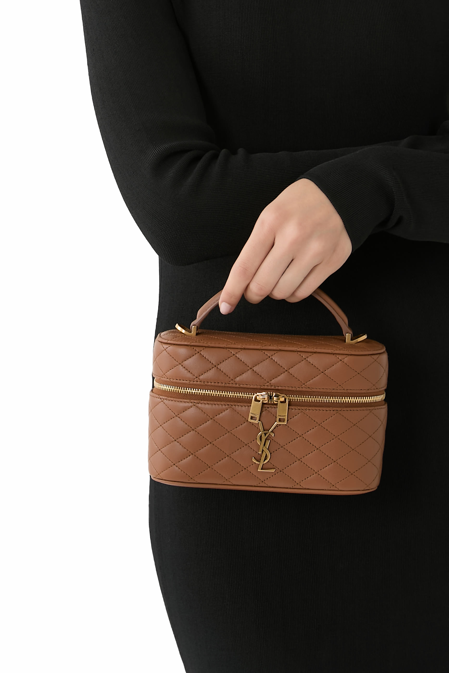 حقيبة مستحضرات تجميل غابي