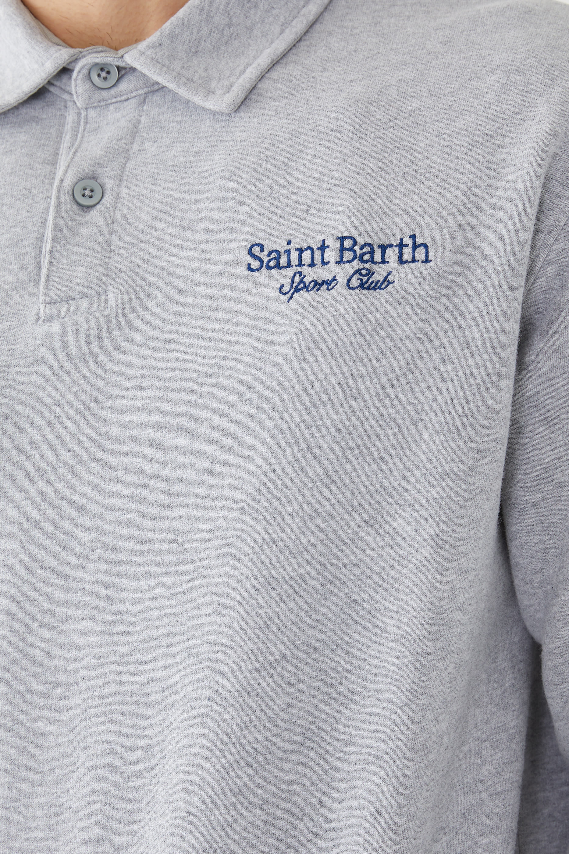 قميص بولو مطرز بشعار سبورت كلوب بيرينيس