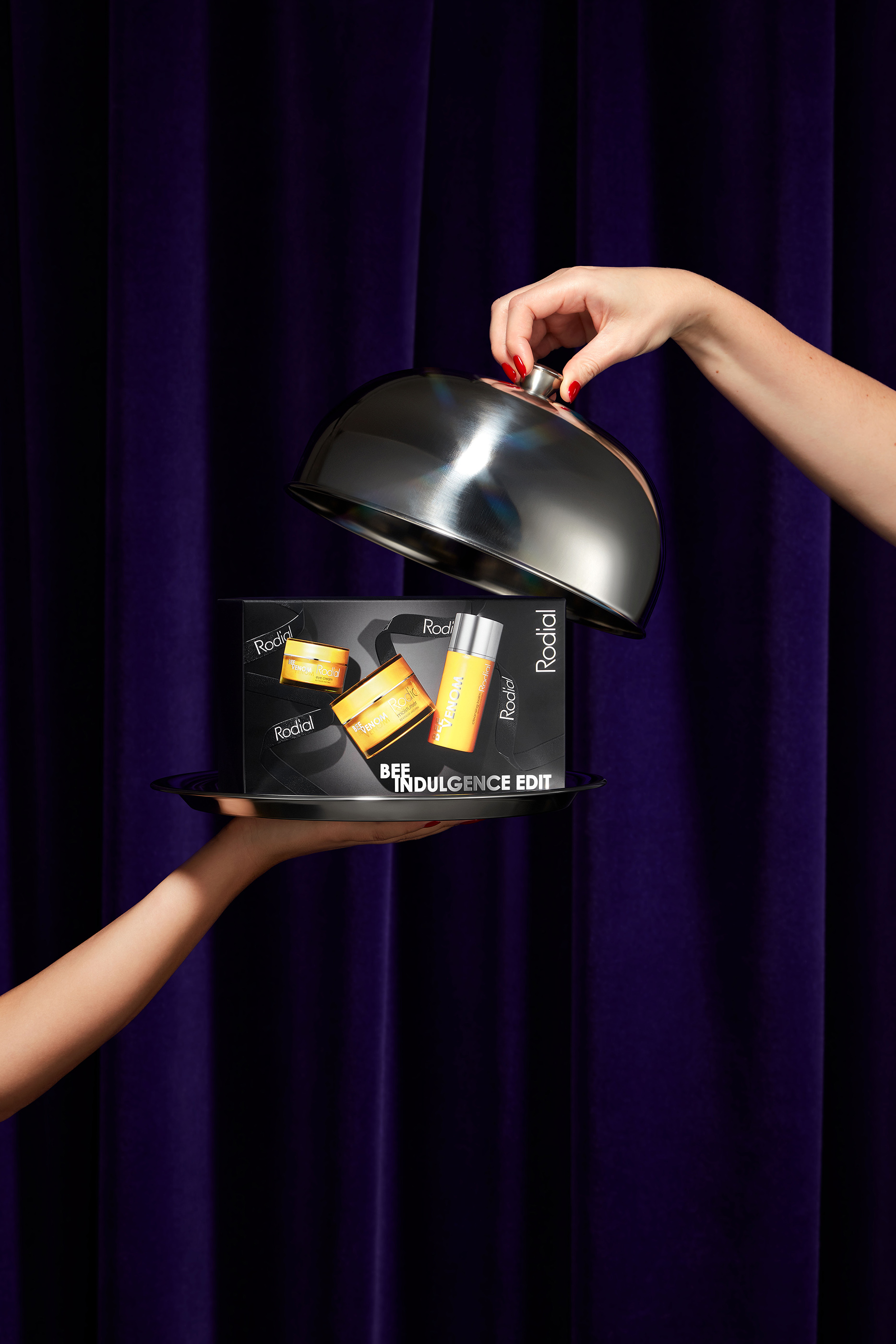 مجموعة هدايا إصدار بي إندولجنس