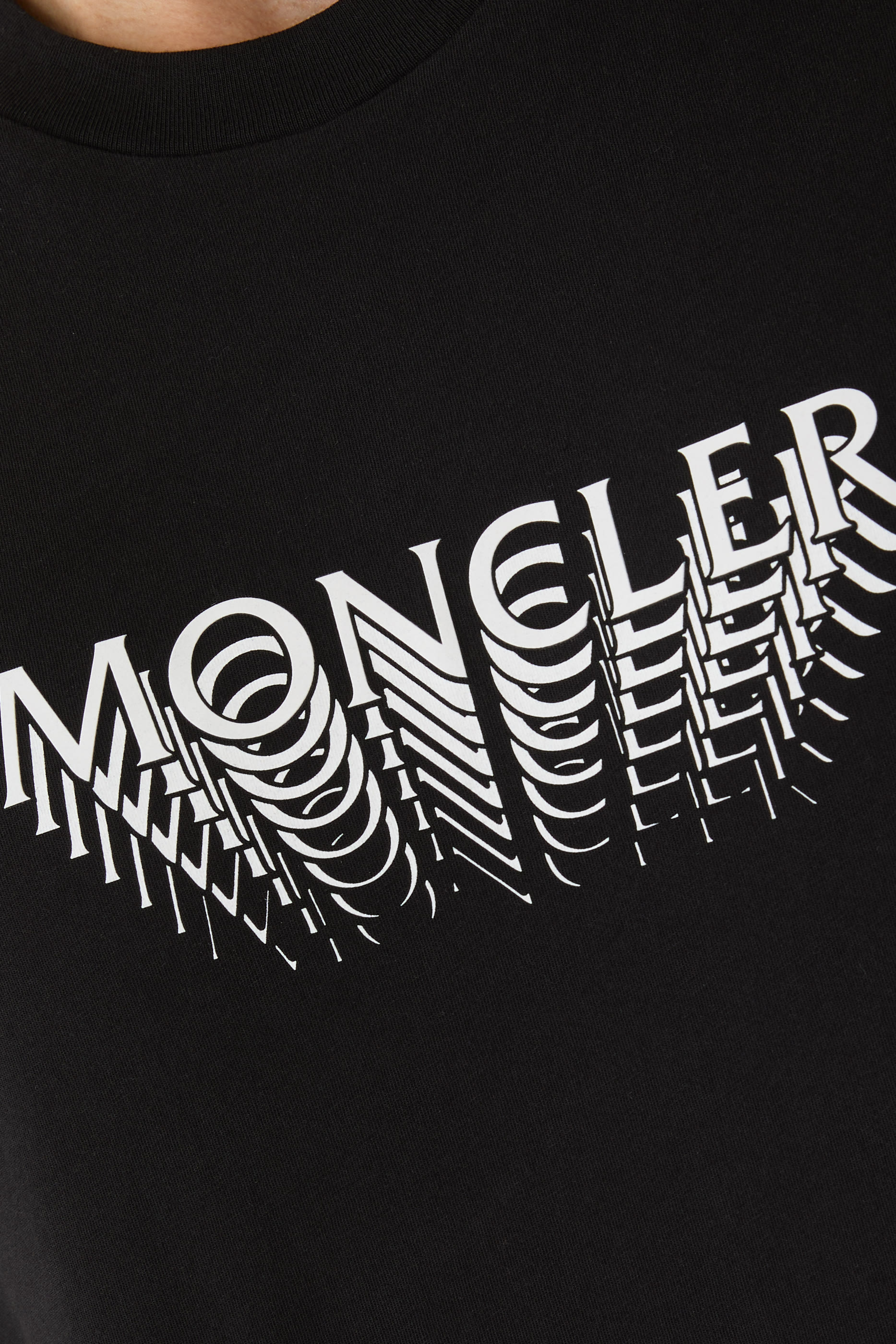 تيشيرت بشعار الماركة قطن جرسيه