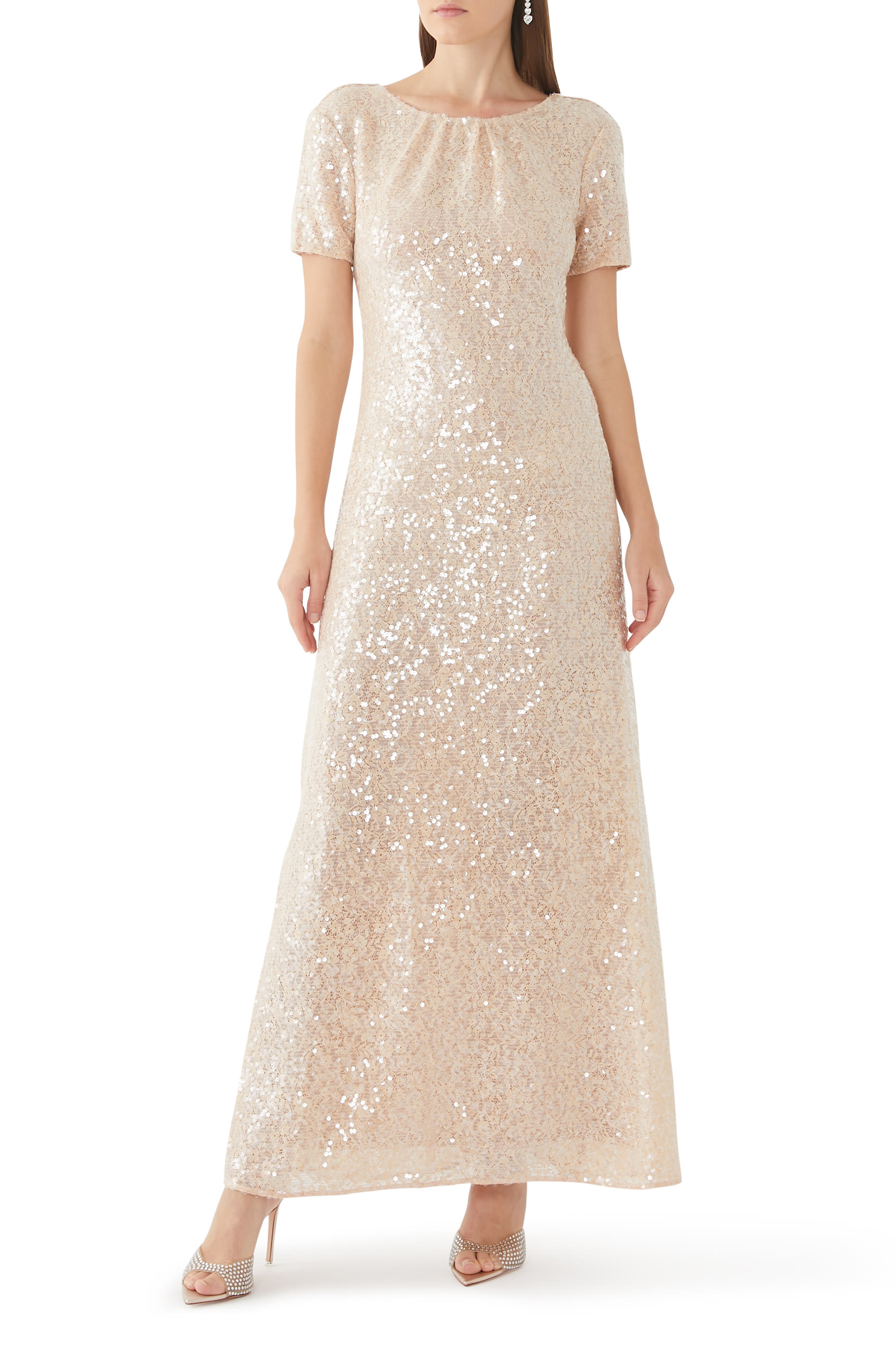 فستان صافي مطرز بترتر