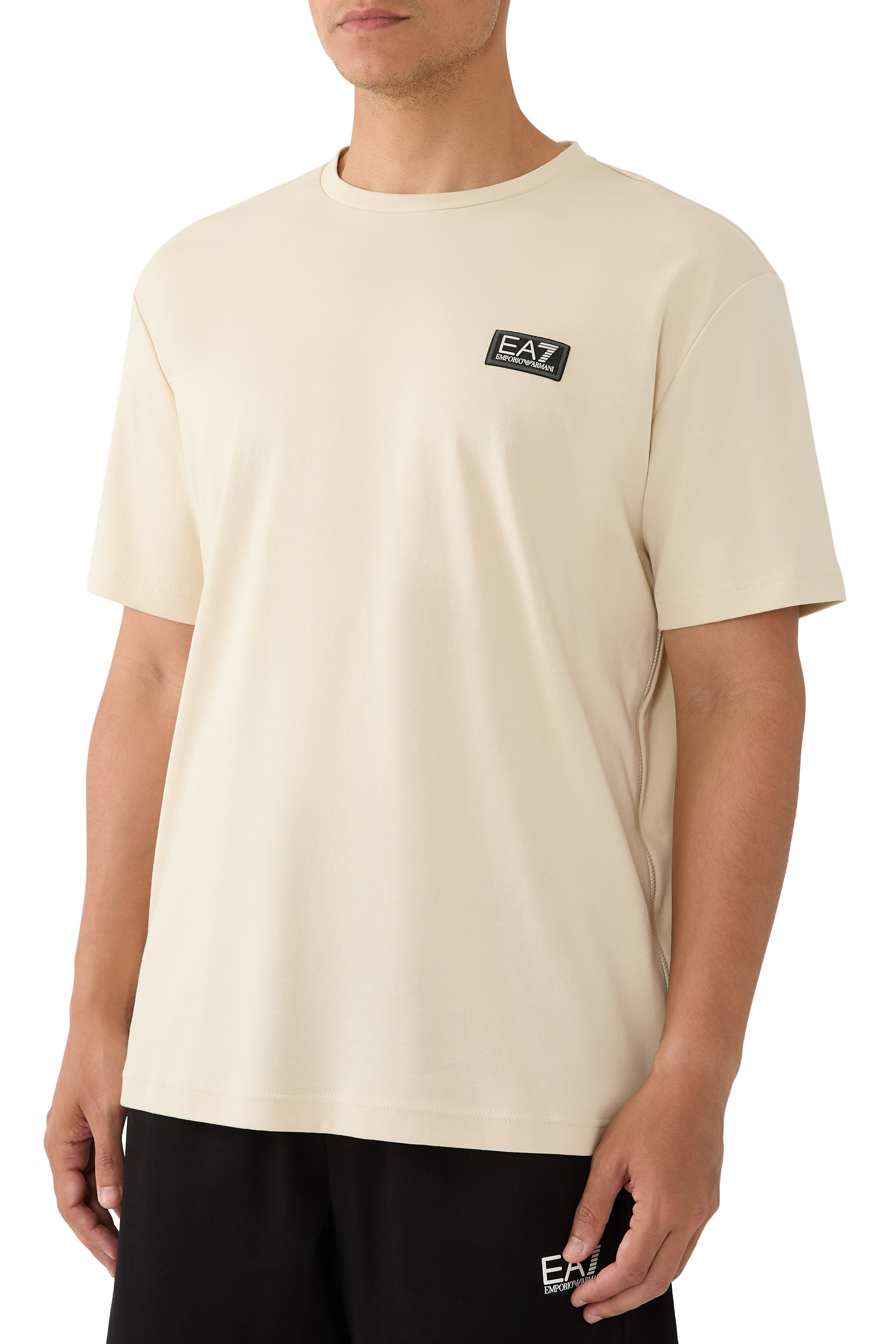 تيشيرت ديناميك أثليت بياقة ضيقة