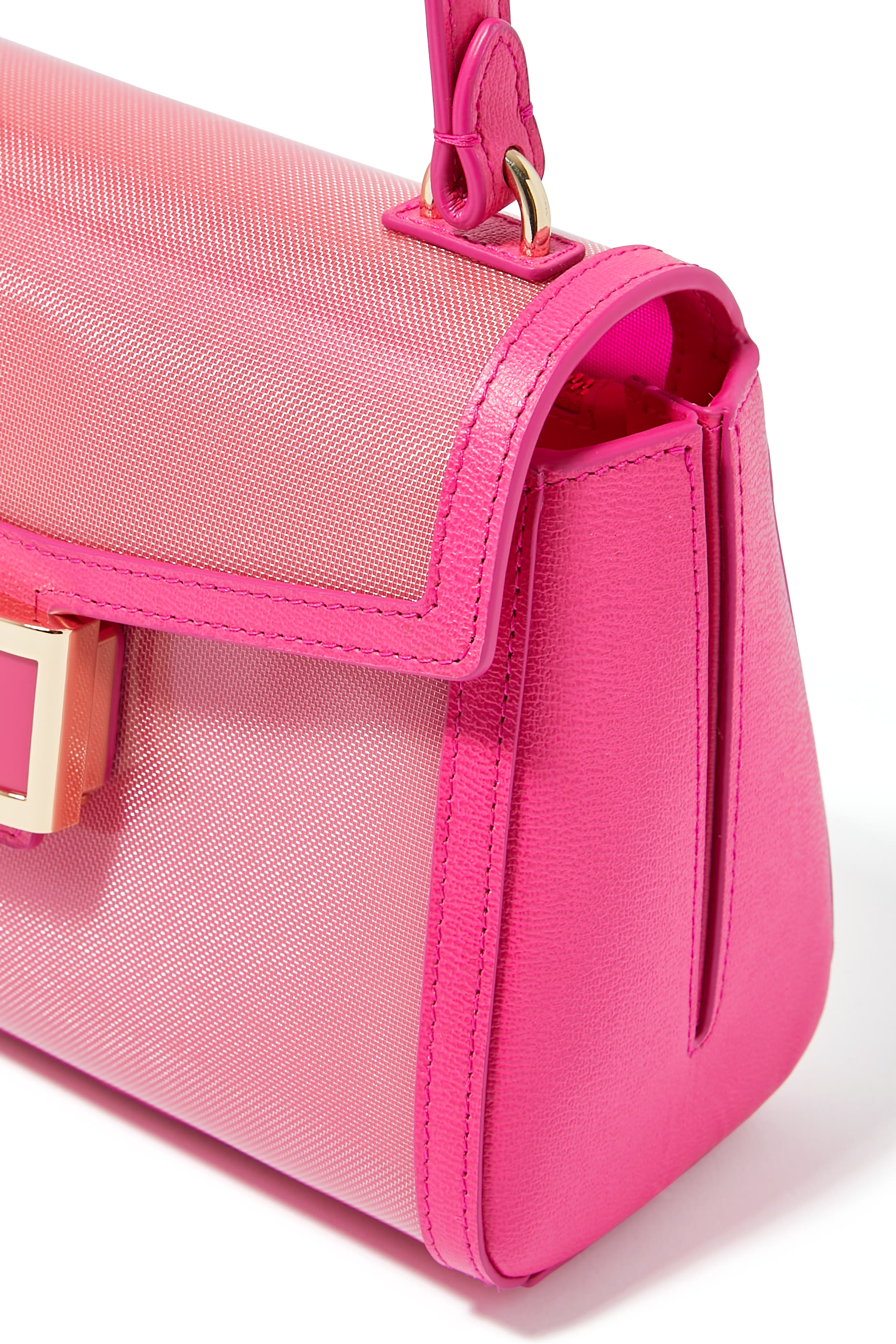 حقيبة كيتي صغيرة بيد علوية