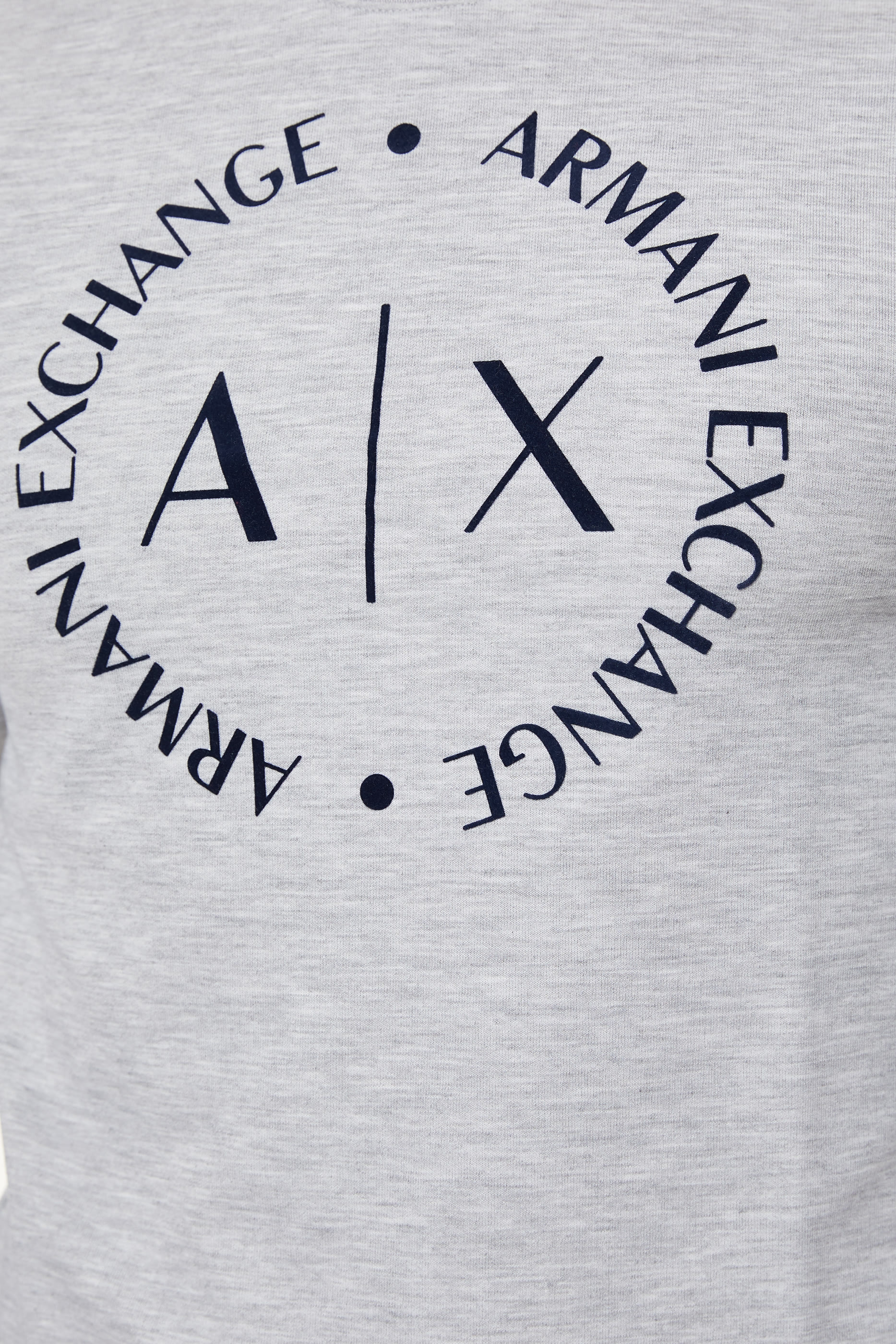 سويت شيرت بشعار الماركة بتصميم دائري