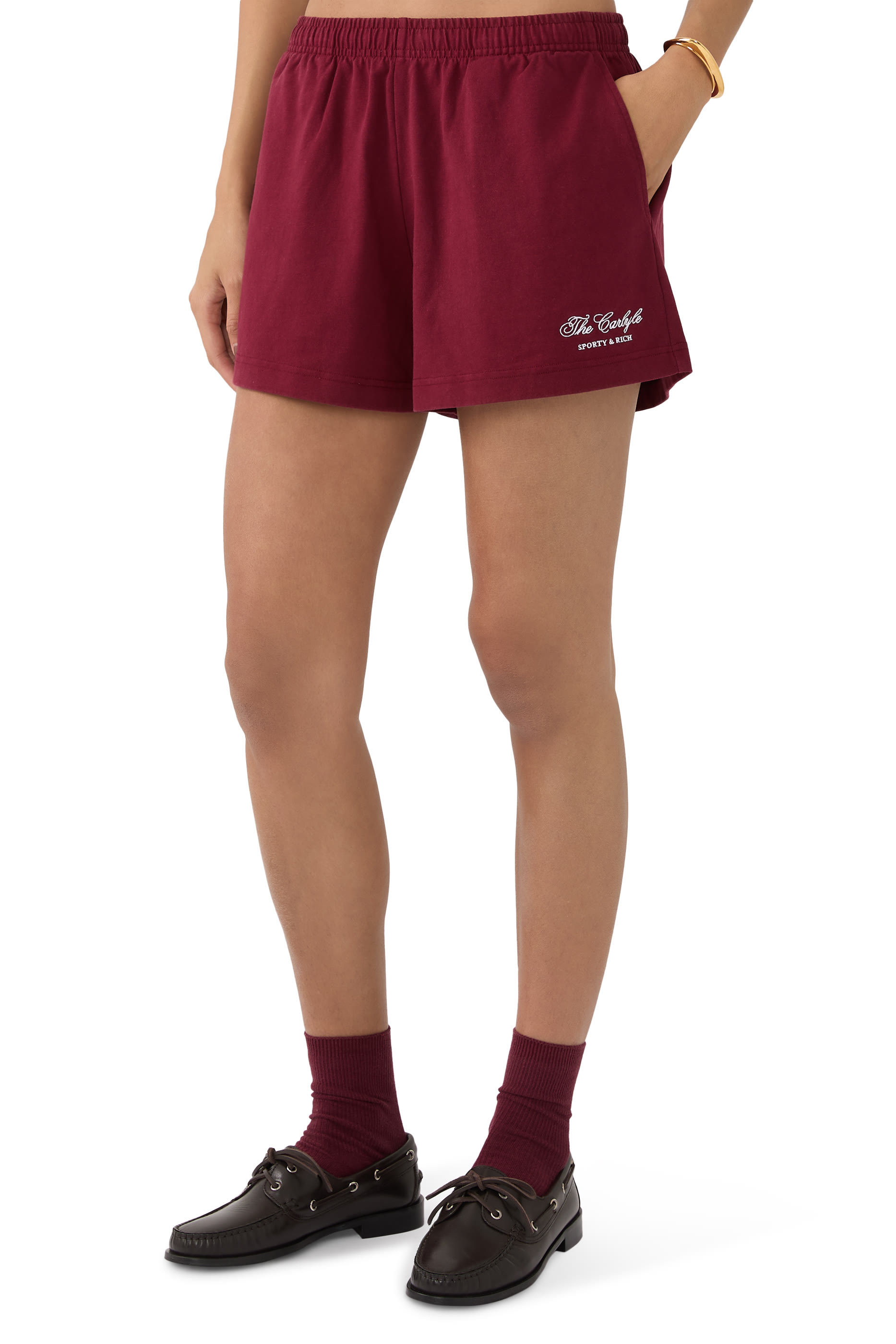 شورت ديسكو مطرز بشعار الماركة