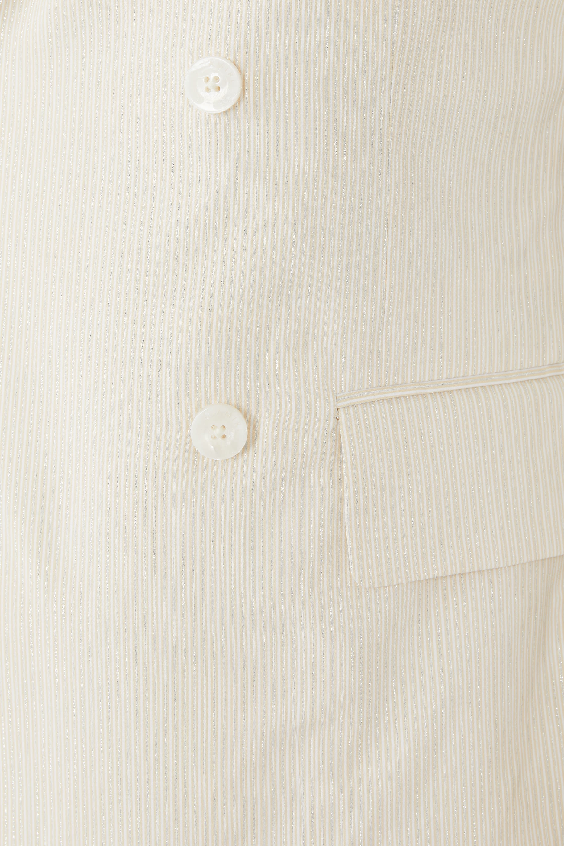 بليزر بخطوط لامعة