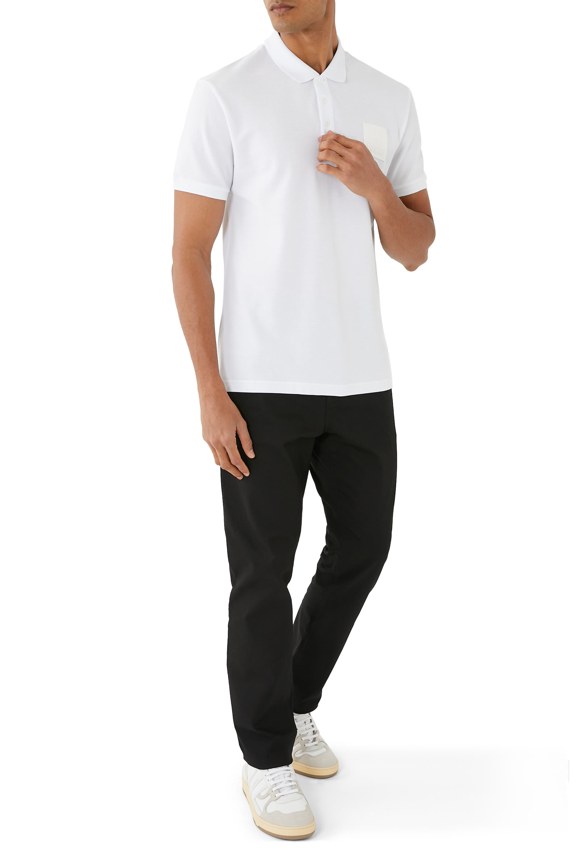 قميص بولو بشعار الماركة