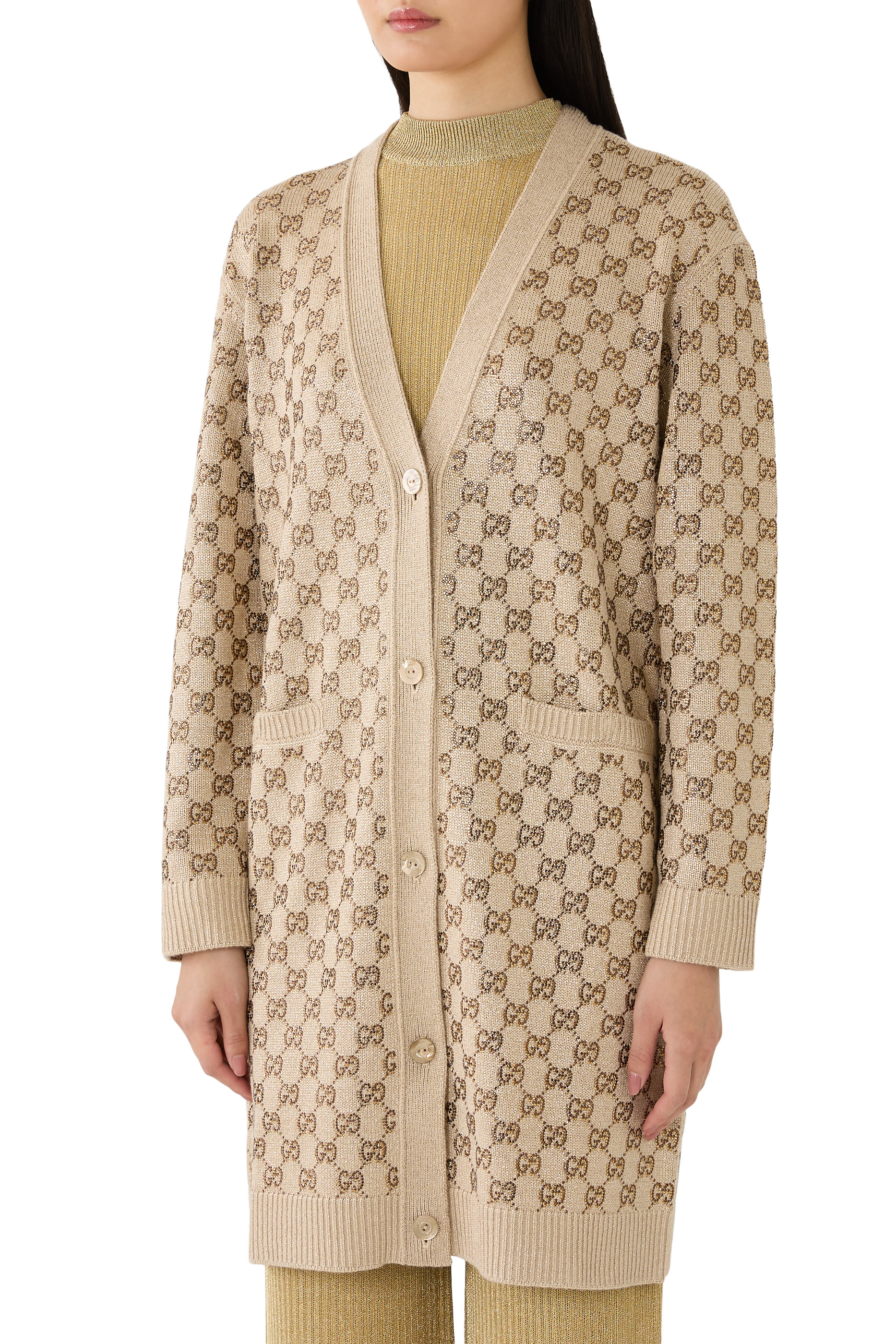 كارديجان بياقة V